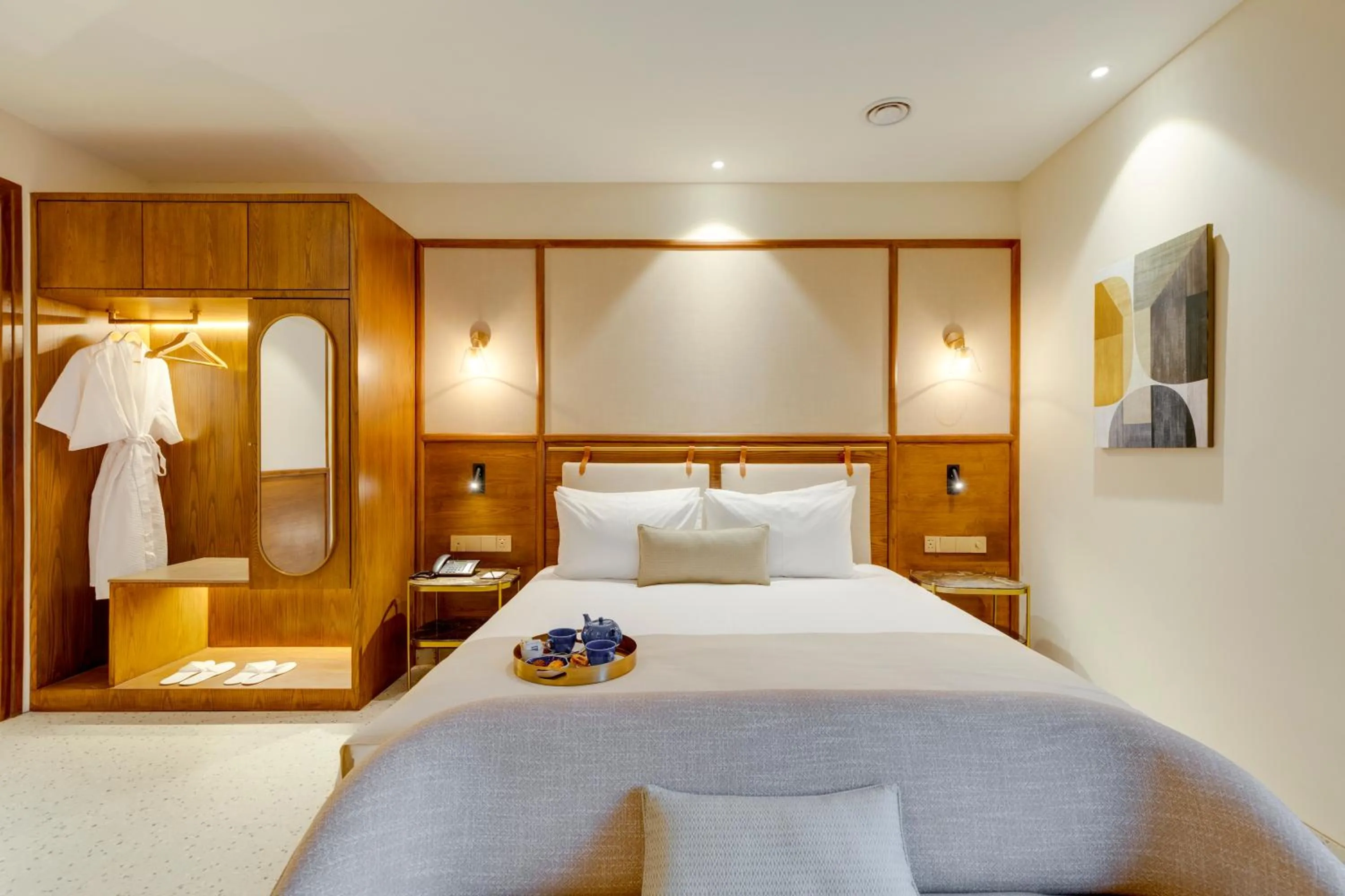 Bed in The Manor - New Delhi