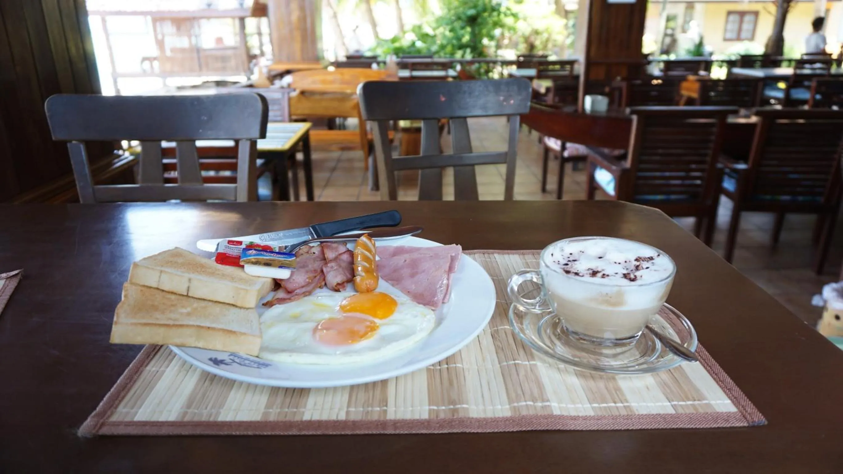 Food in First Villa Beach Resort