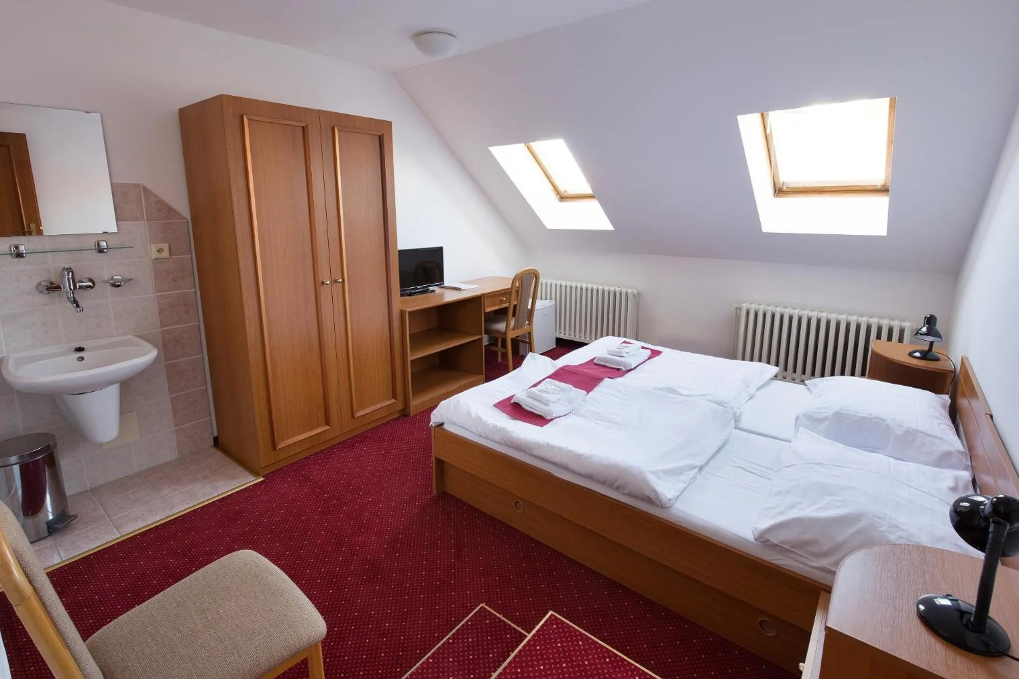 Photo of the whole room, Bed in Hotel U Černého orla