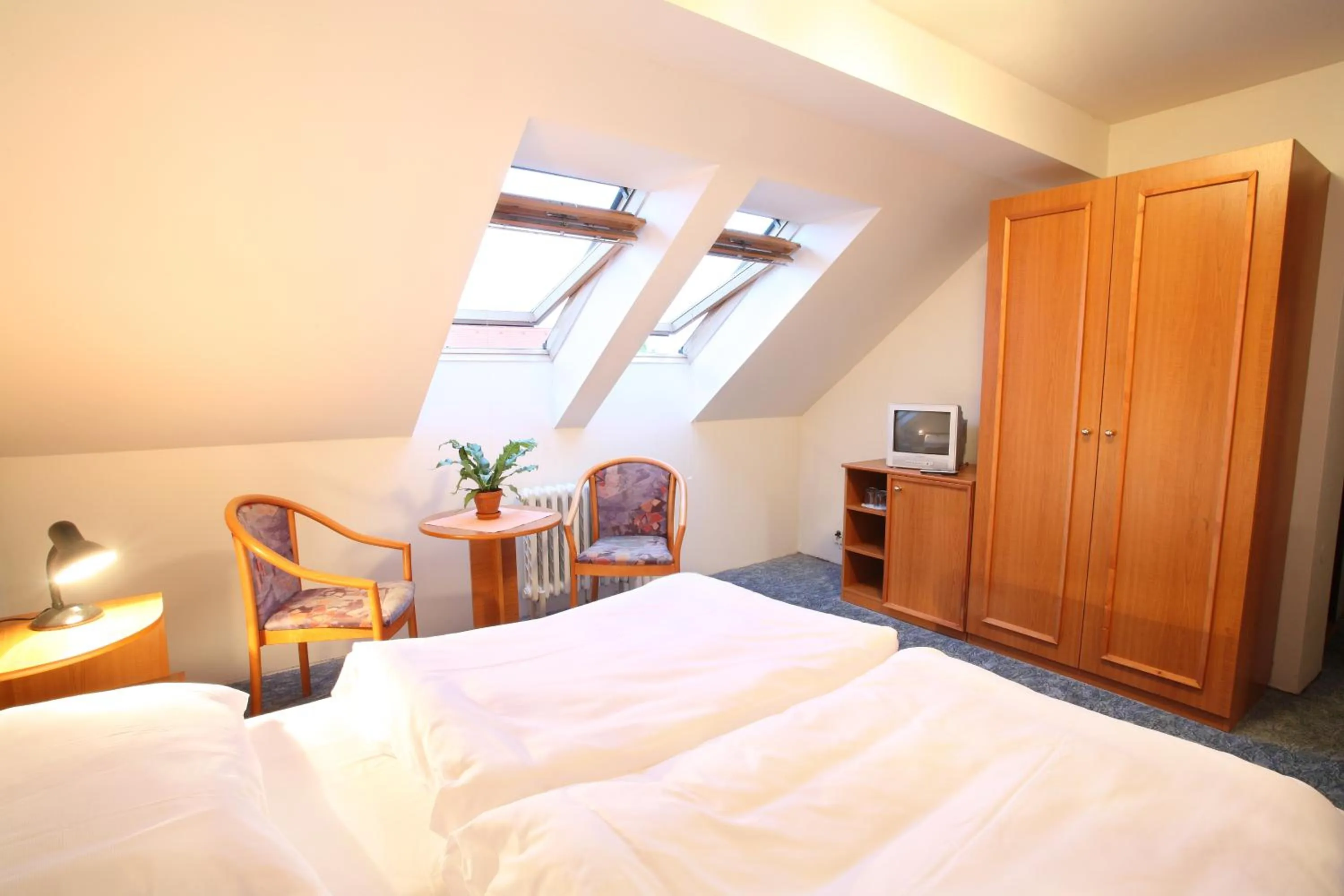 Bedroom, Bed in Hotel U Černého orla