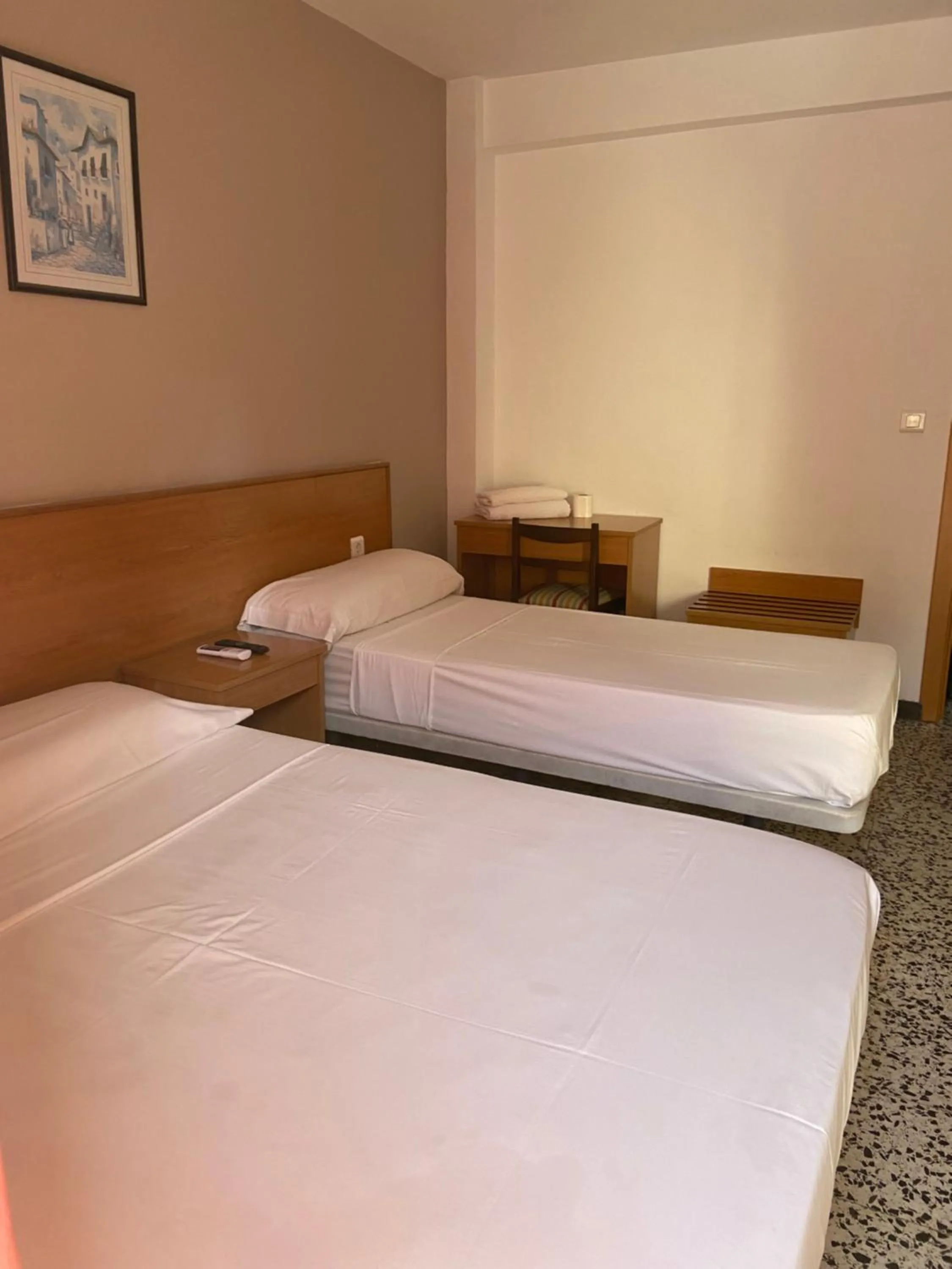 Bedroom, Bed in Hotel Iris