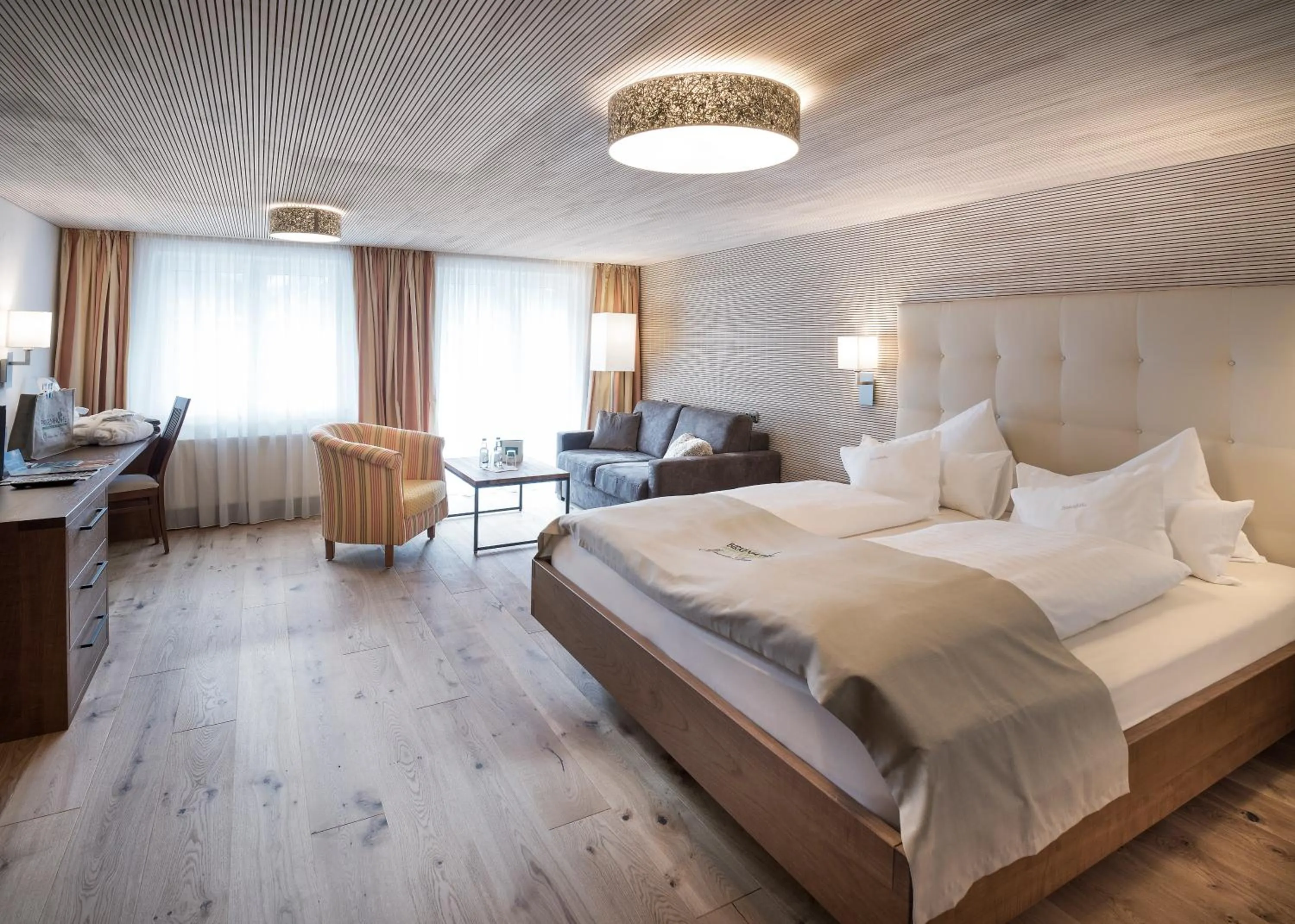 Property building, Bed in Hotel Birkenhöhe