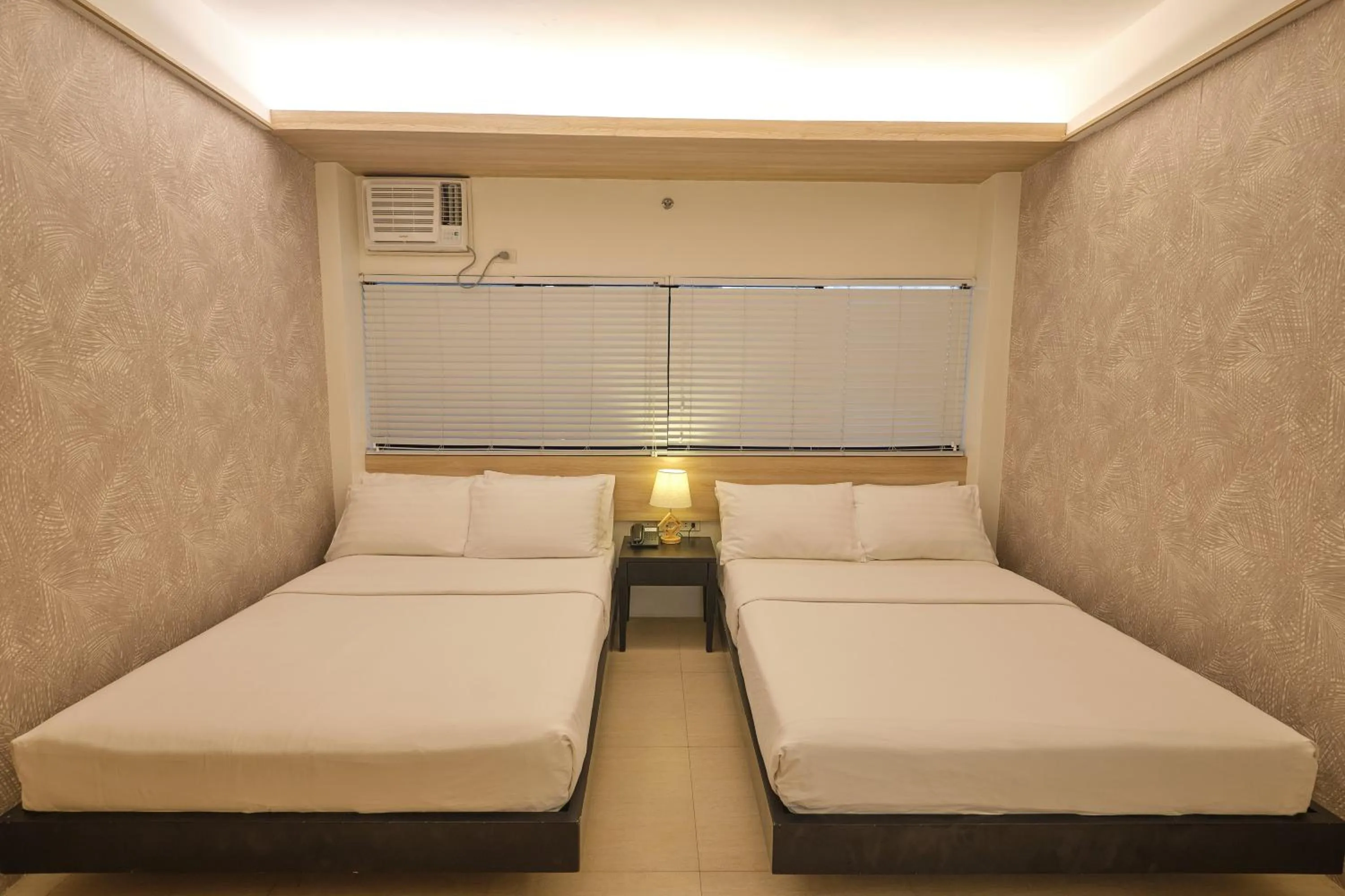 Bed in The Tides Hotel Boracay