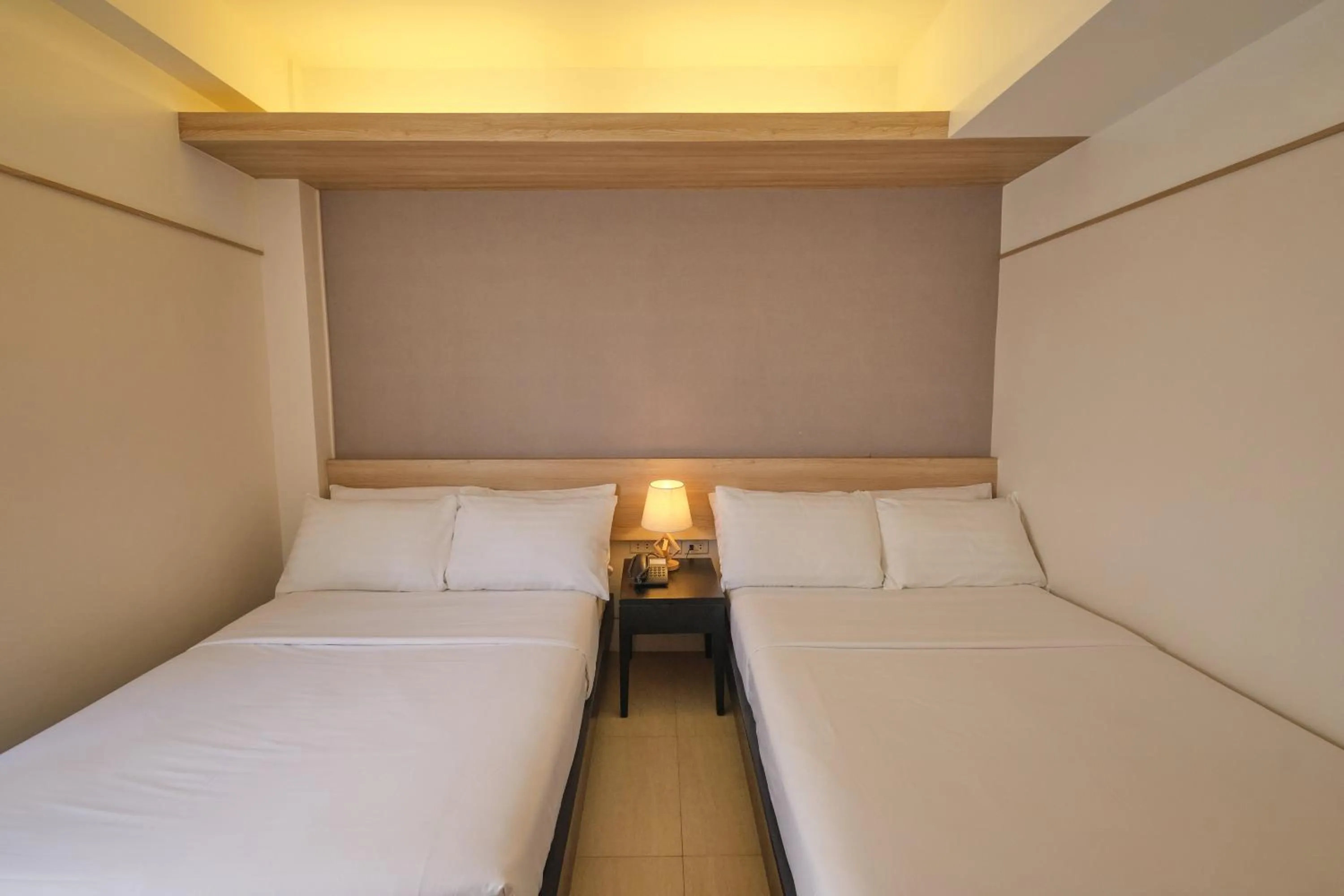 Bed in The Tides Hotel Boracay