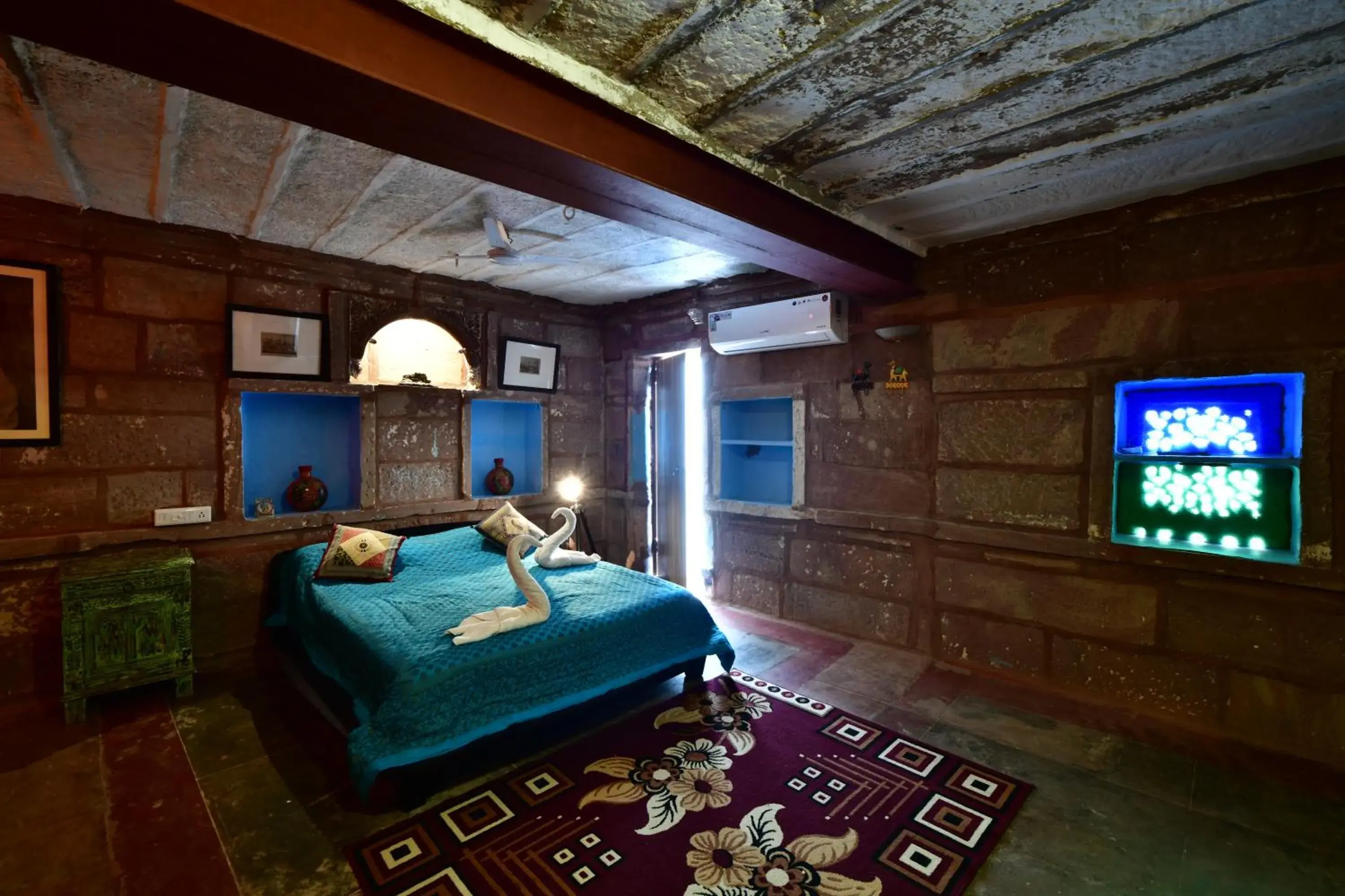 Standard Queen Room in The Arch Boutique Home stay Standard Queen Room in The Arch Boutique Home stay