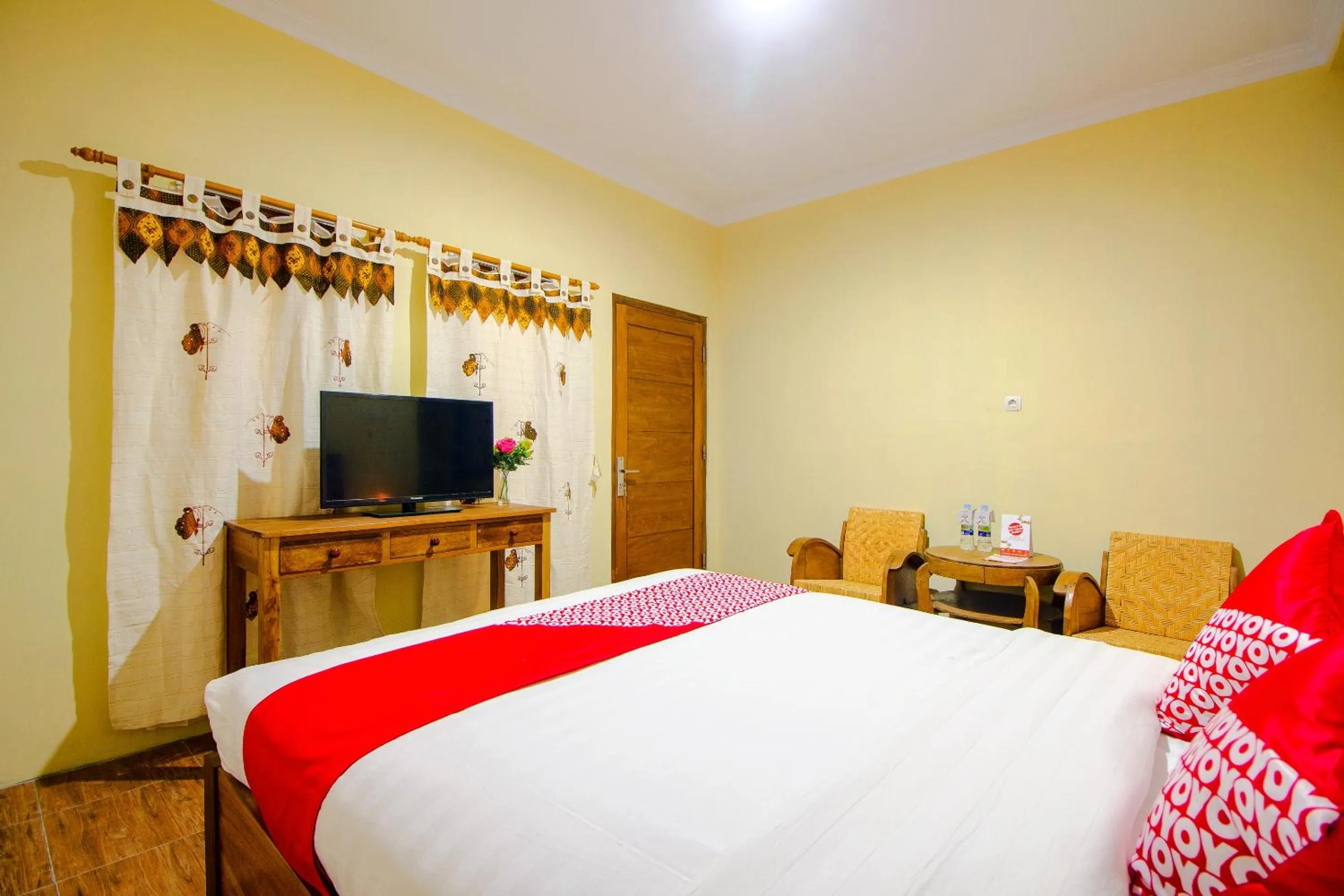 Hotel O Opak Village Bed & Breakfast
