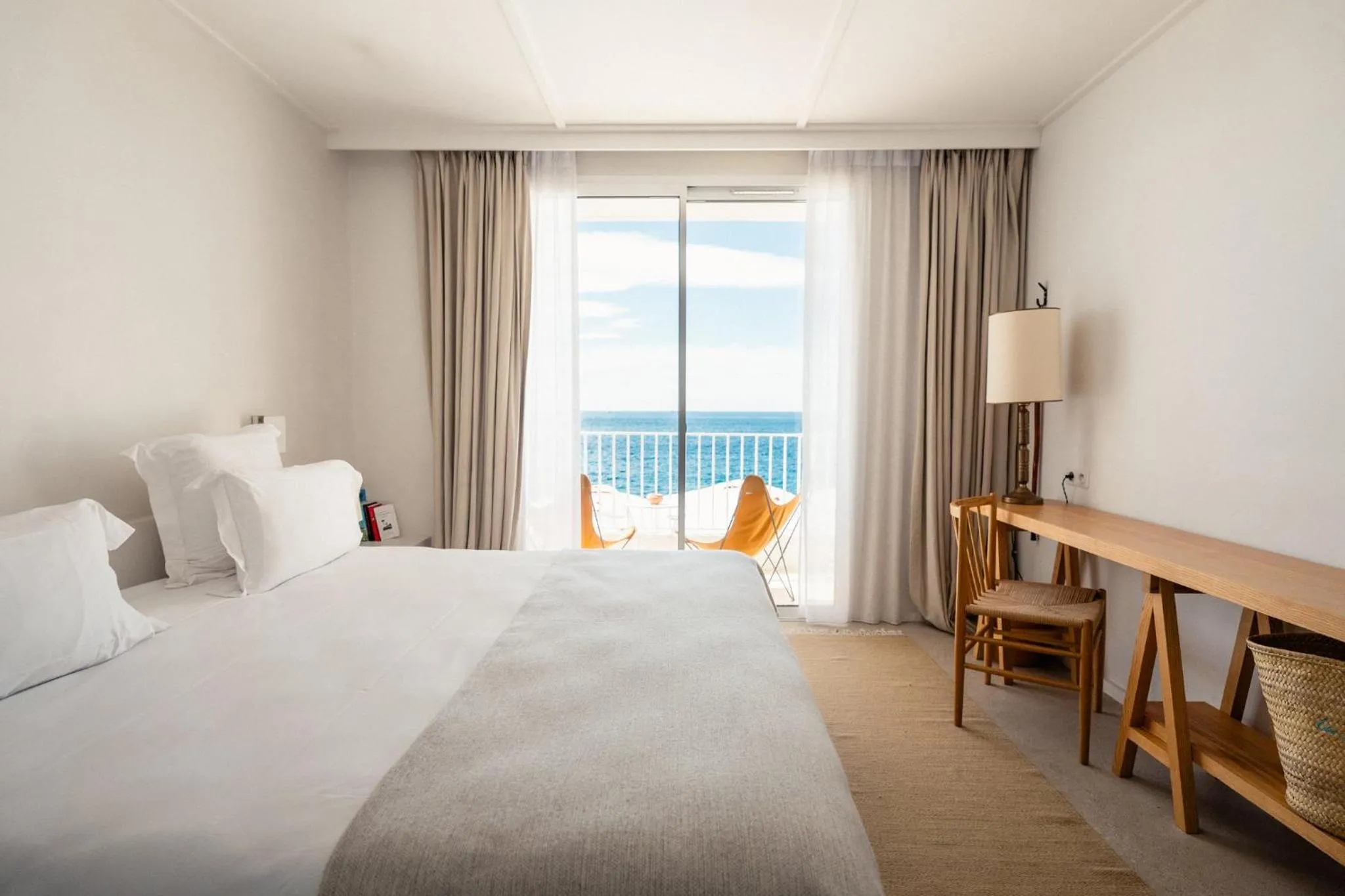 Photo of the whole room, Bed in Les Roches Rouges, a Beaumier hotel