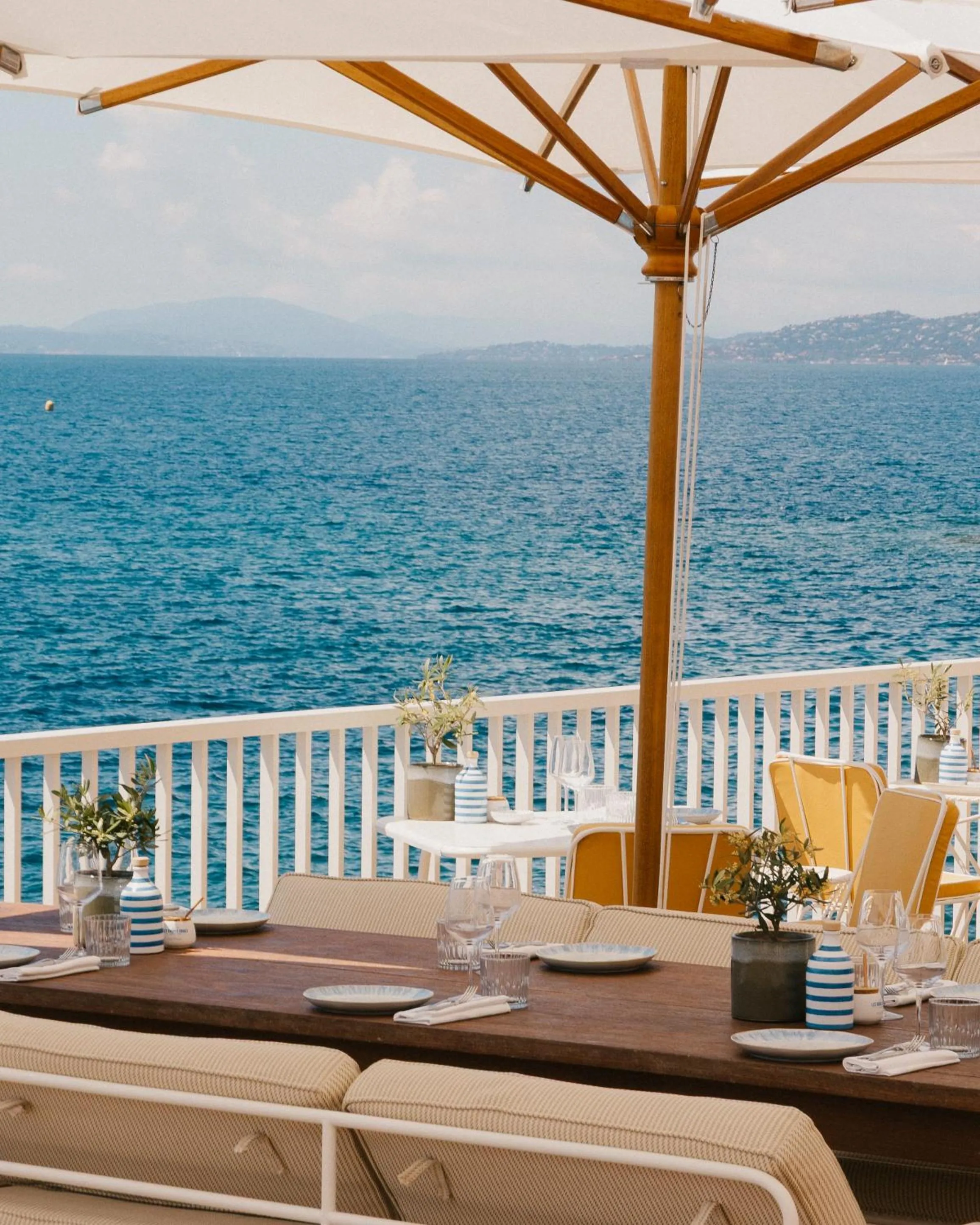 Restaurant/places to eat in Les Roches Rouges, a Beaumier hotel