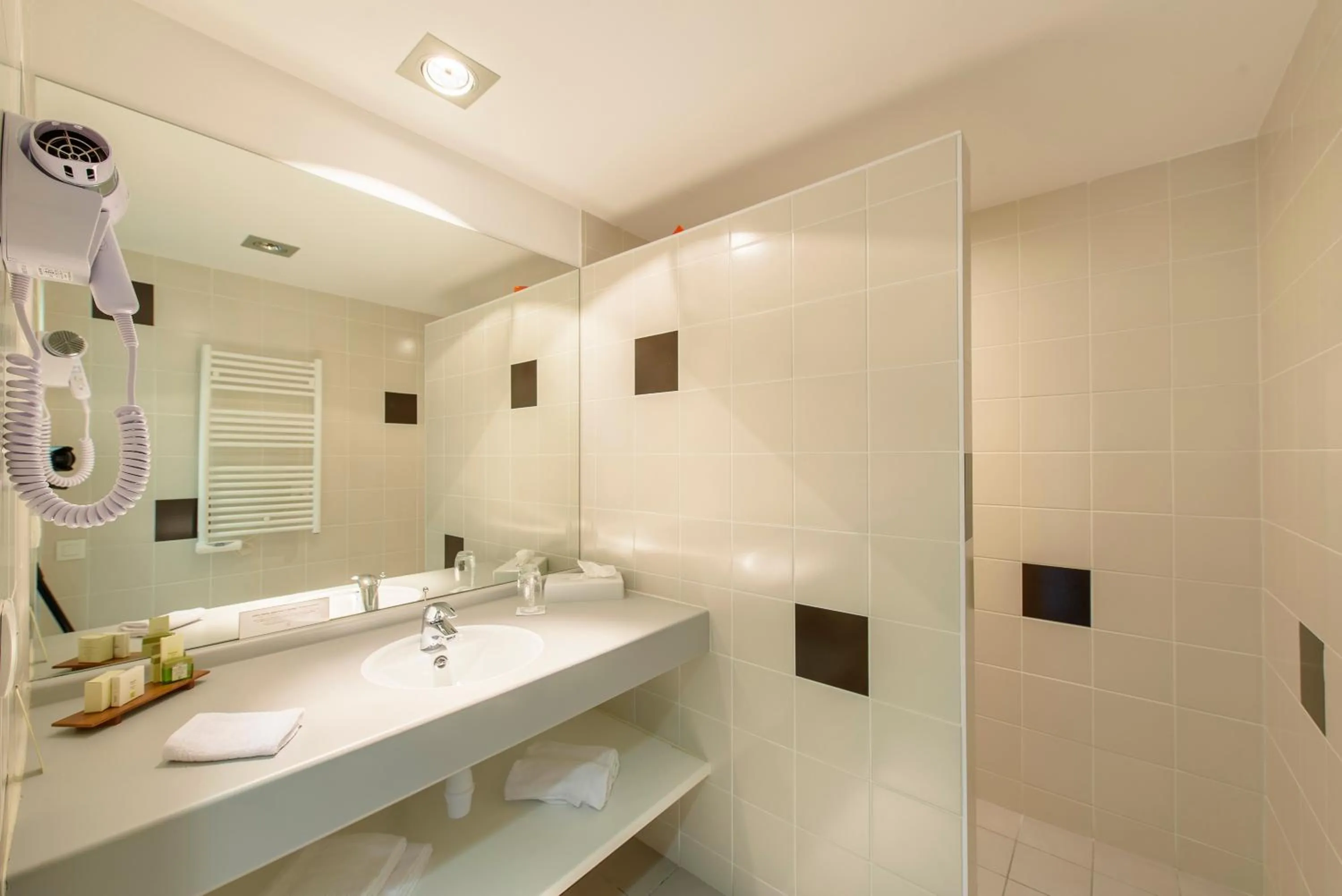 Bathroom in Hotel Le Chatard