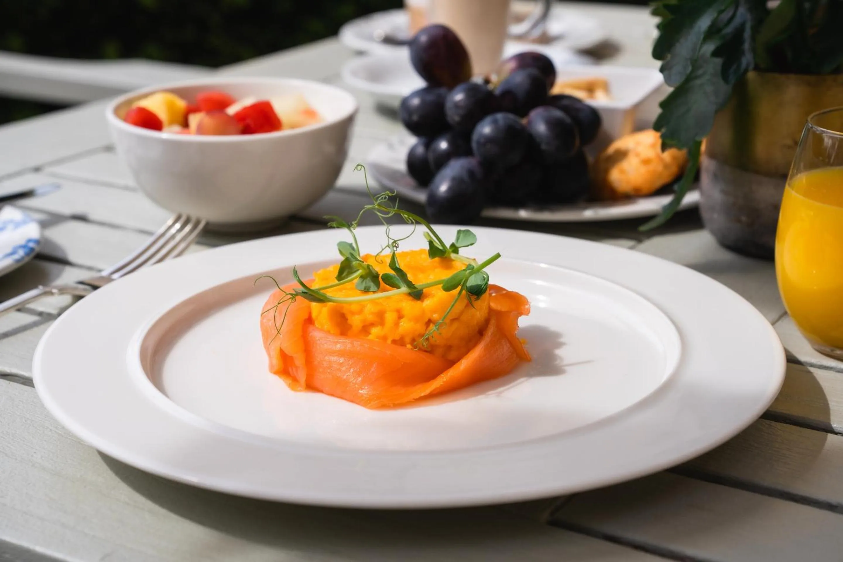 Breakfast in Ellenborough Park