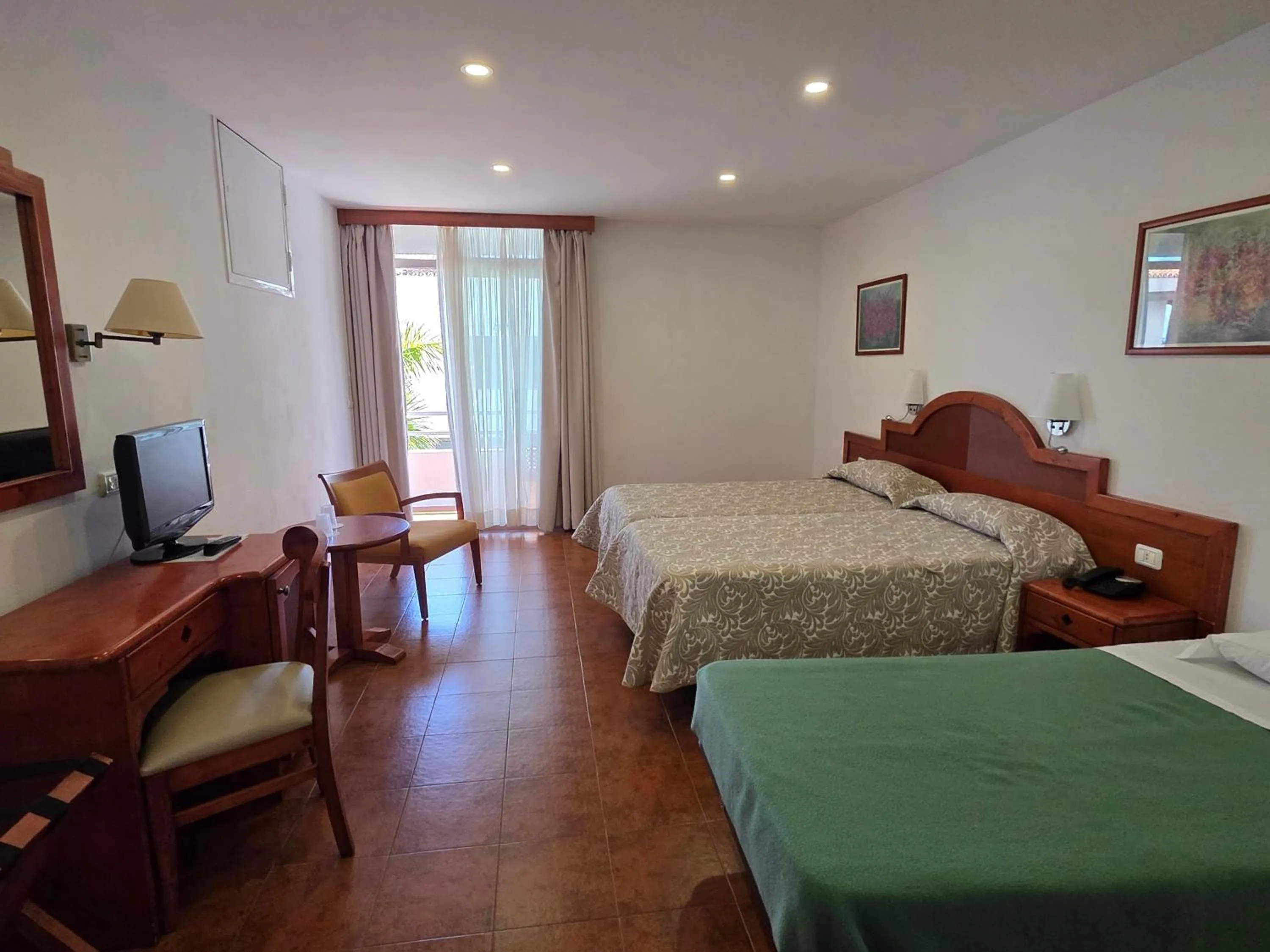 Other, Bed in Hotel Monopol