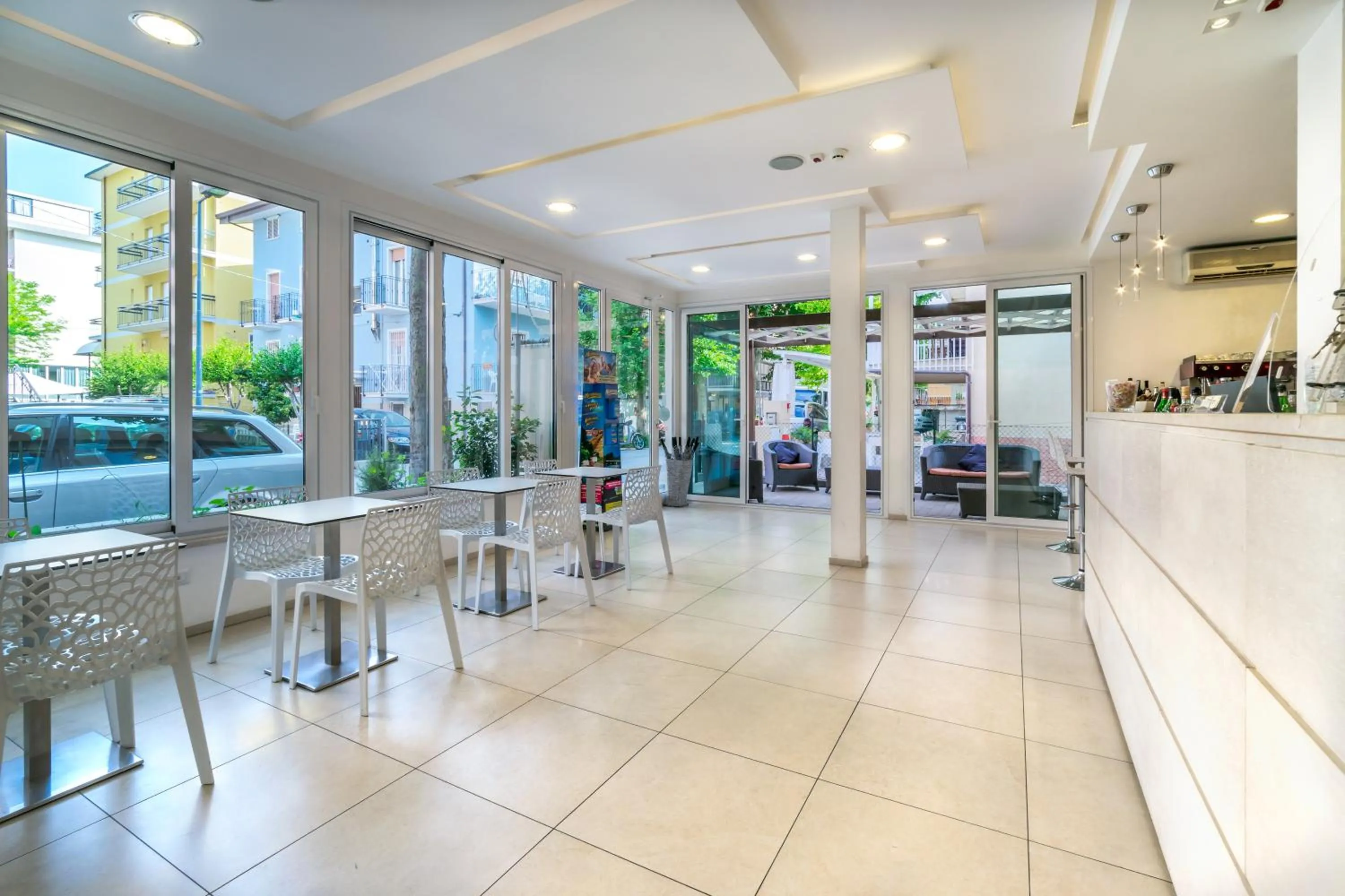 Communal lounge/ TV room in Hotel Rubens