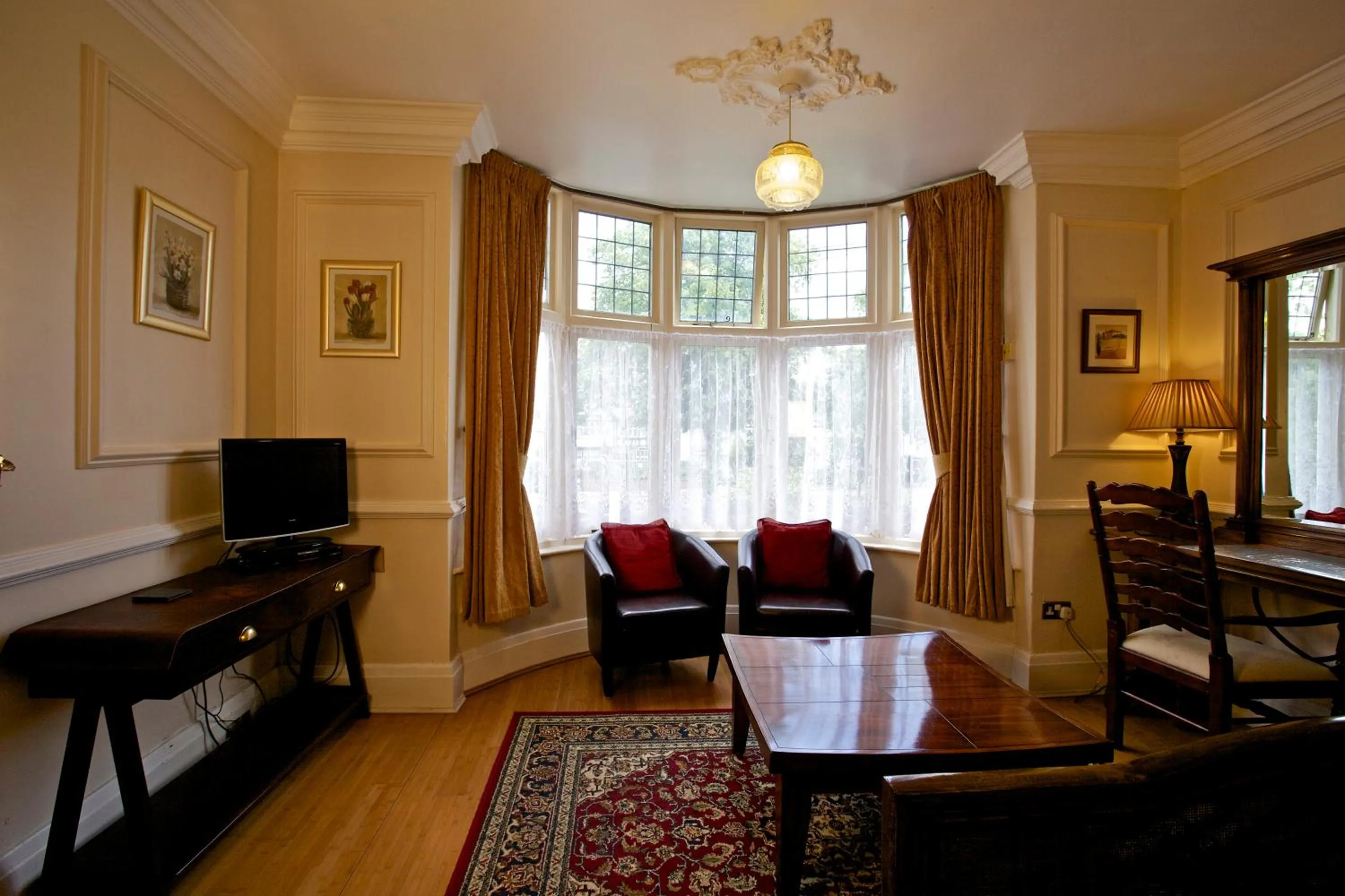 Decorative detail in Acorn Guest House in Hull