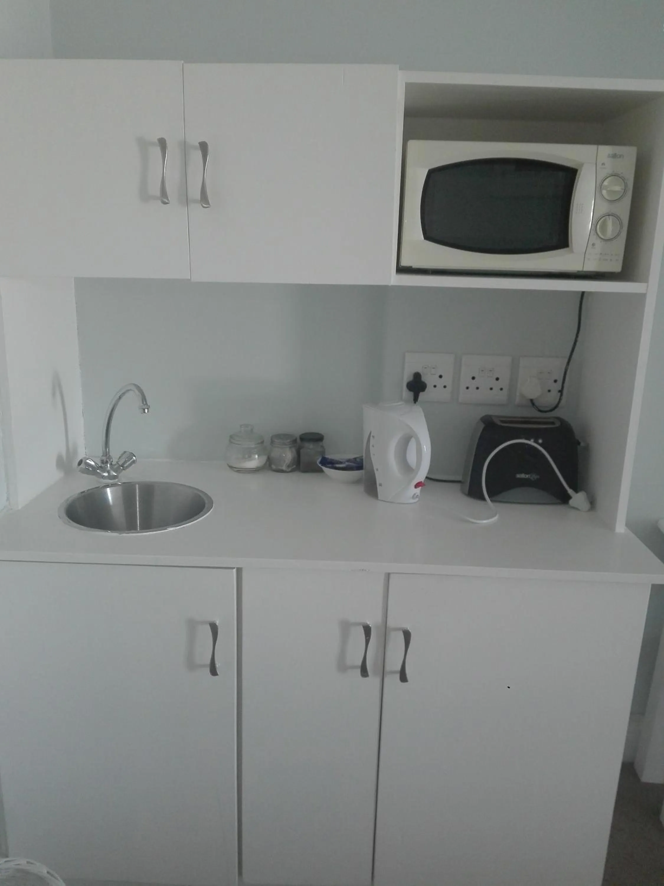 Food and drinks in 61 on Camps Bay