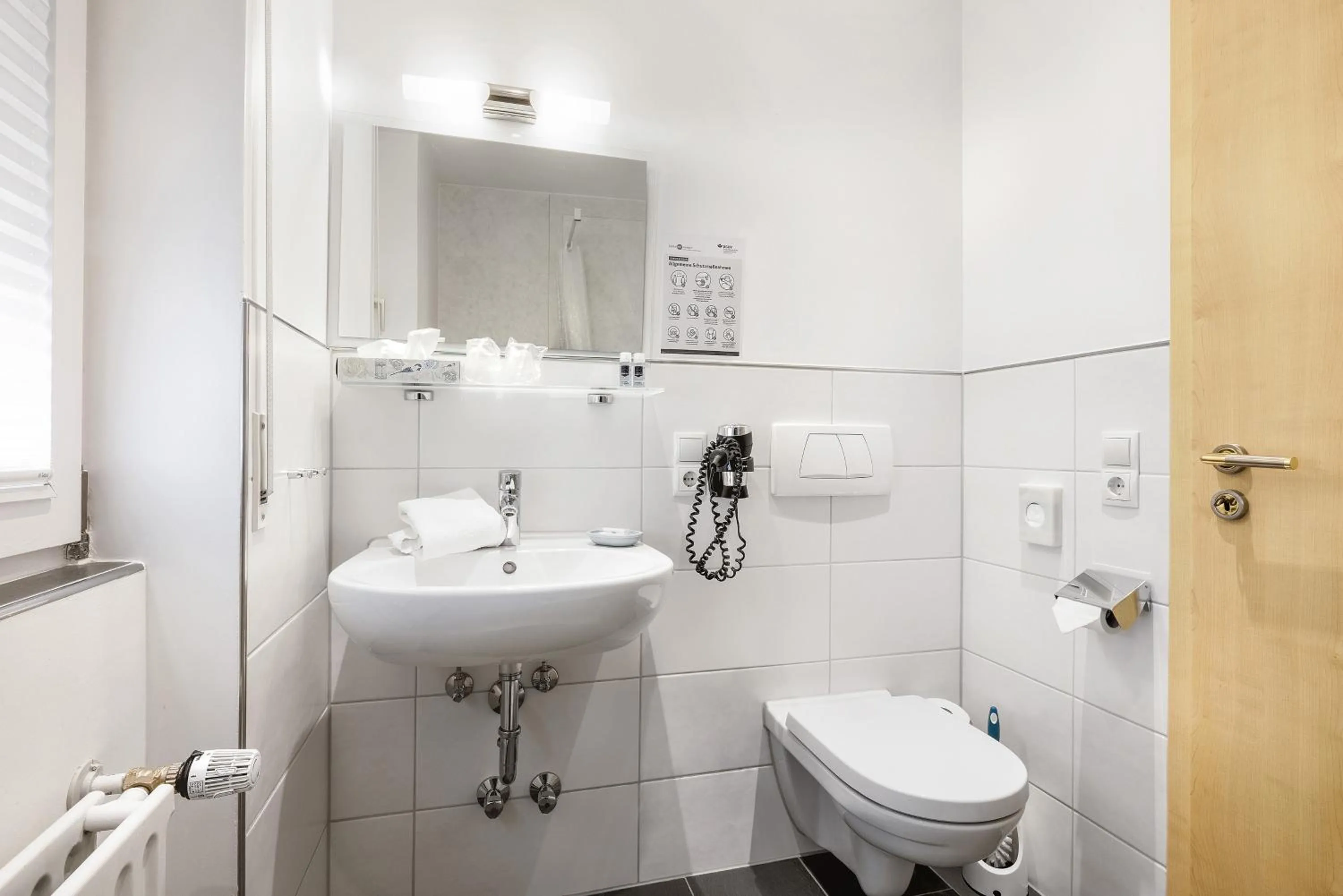 Bathroom in Aktivhotel Alter Kaiser