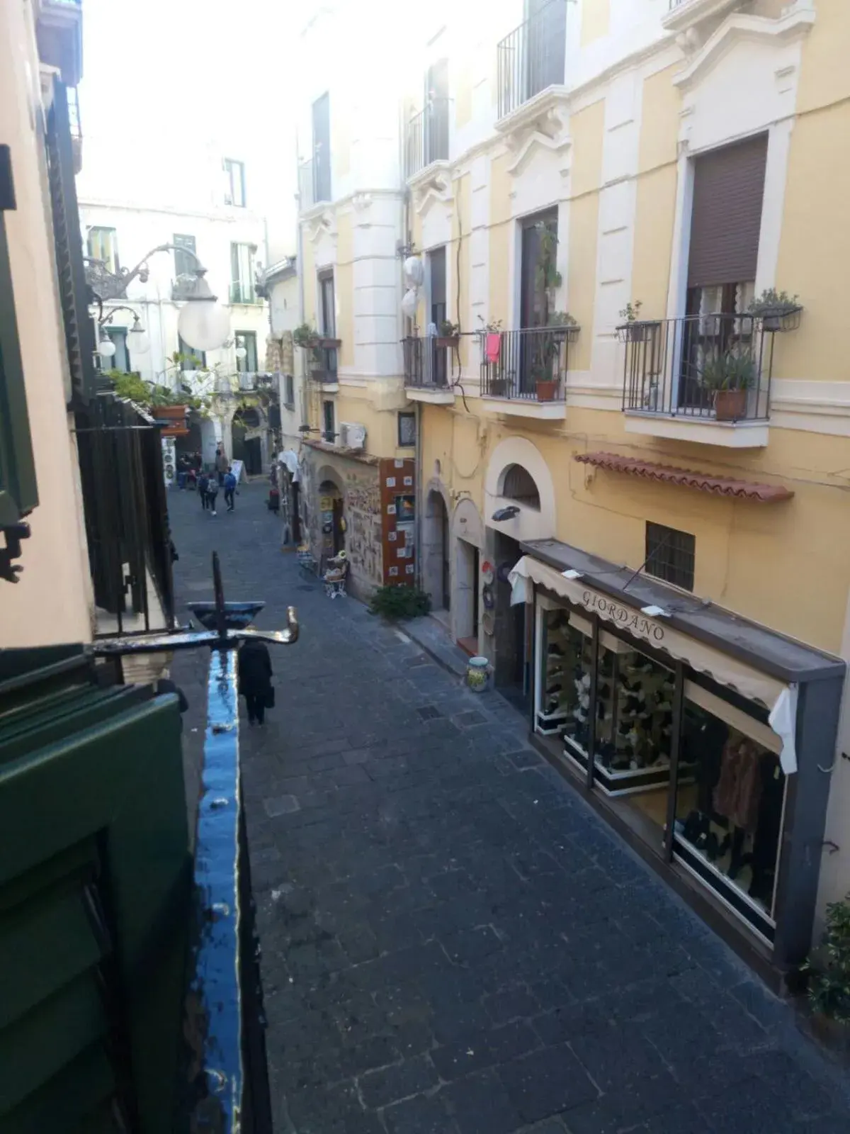 Quadruple Room with Private Bathroom - single occupancy in B&B Lumasa Quadruple Room with Private Bathroom - single occupancy in B&B Lumasa