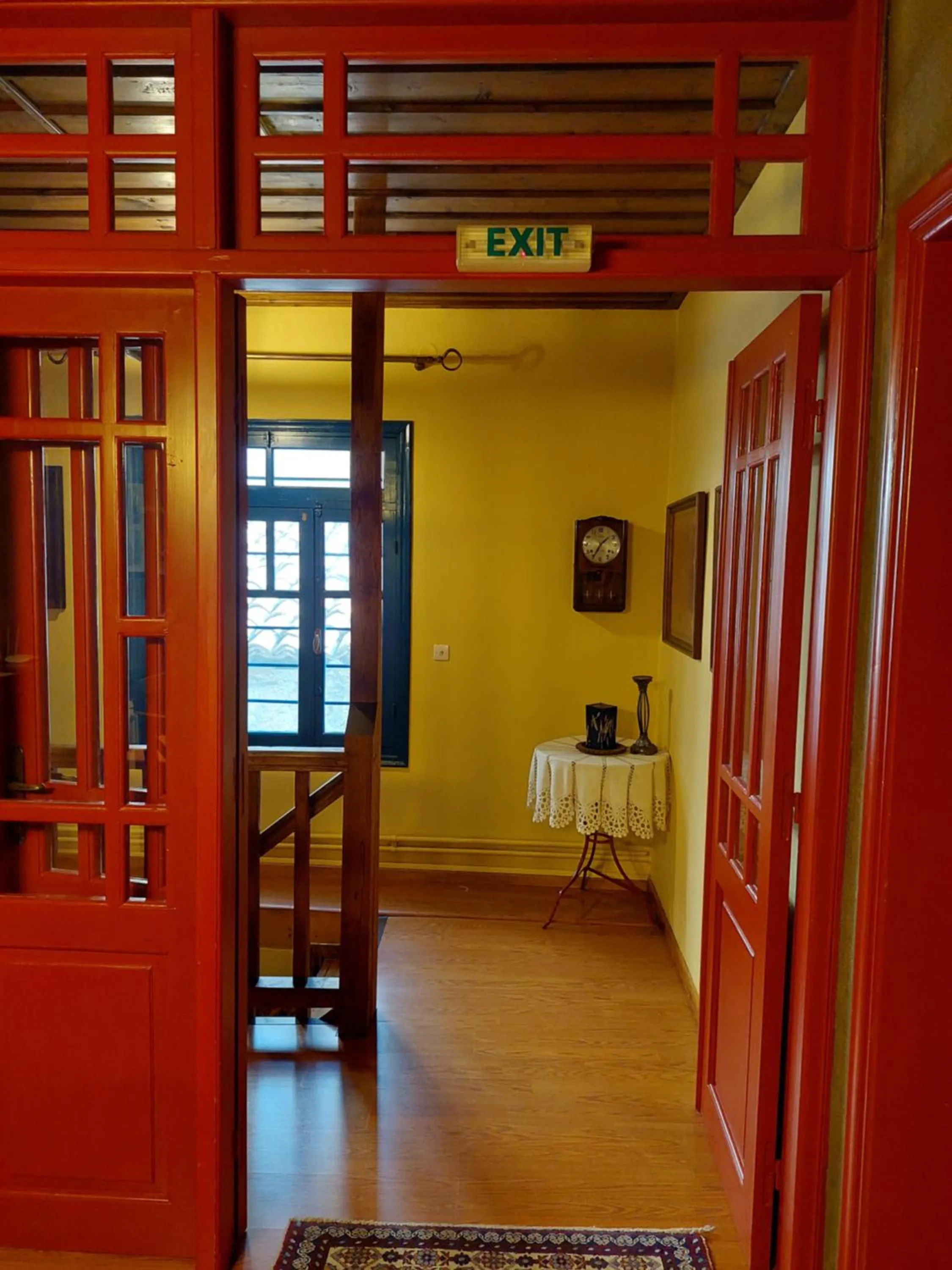 Decorative detail in House Mitsiou Traditional Inn