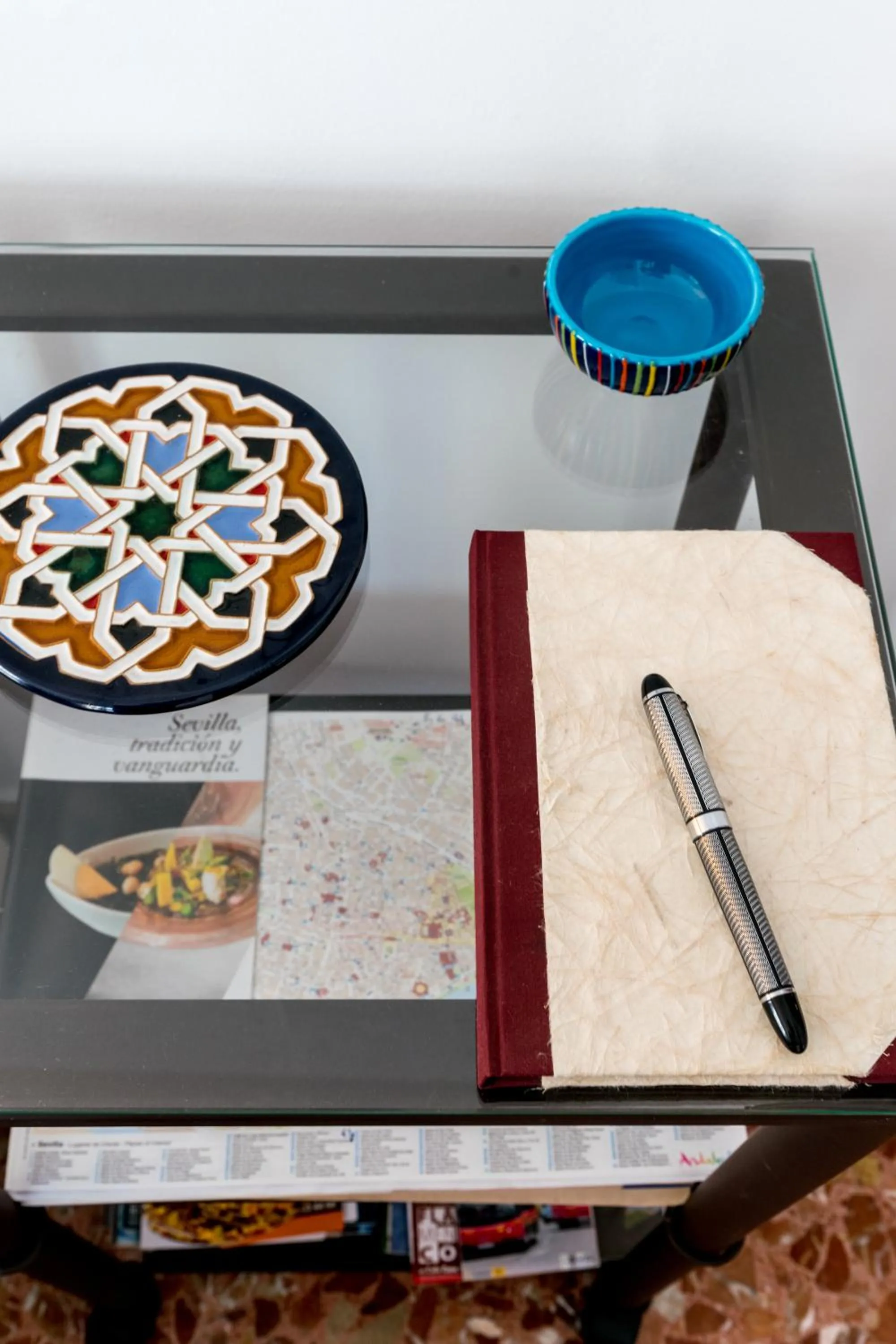 Logo/Certificate/Sign in Anna Triana Boutique Apartament