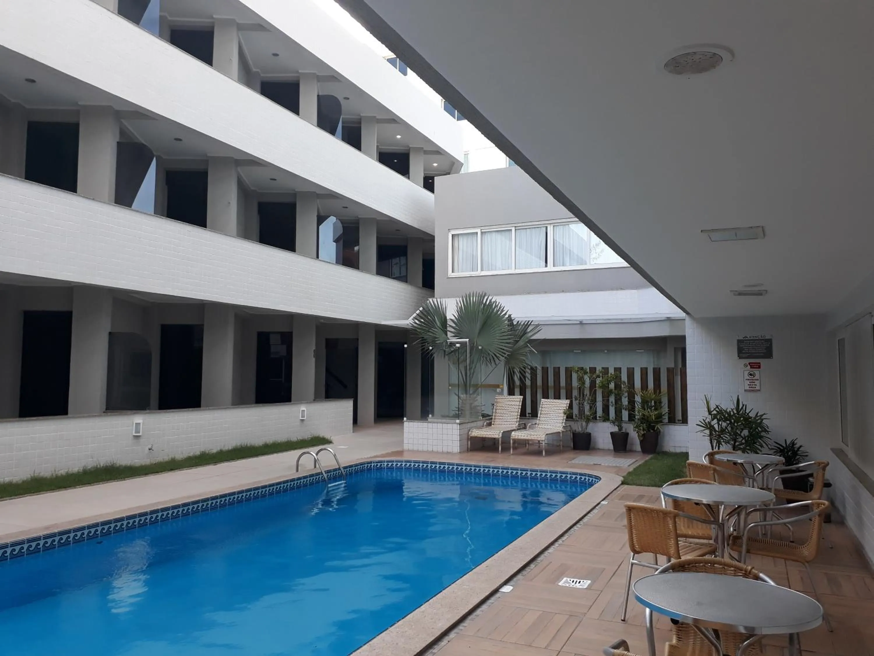 Swimming pool in Atalaia Apart Hotel