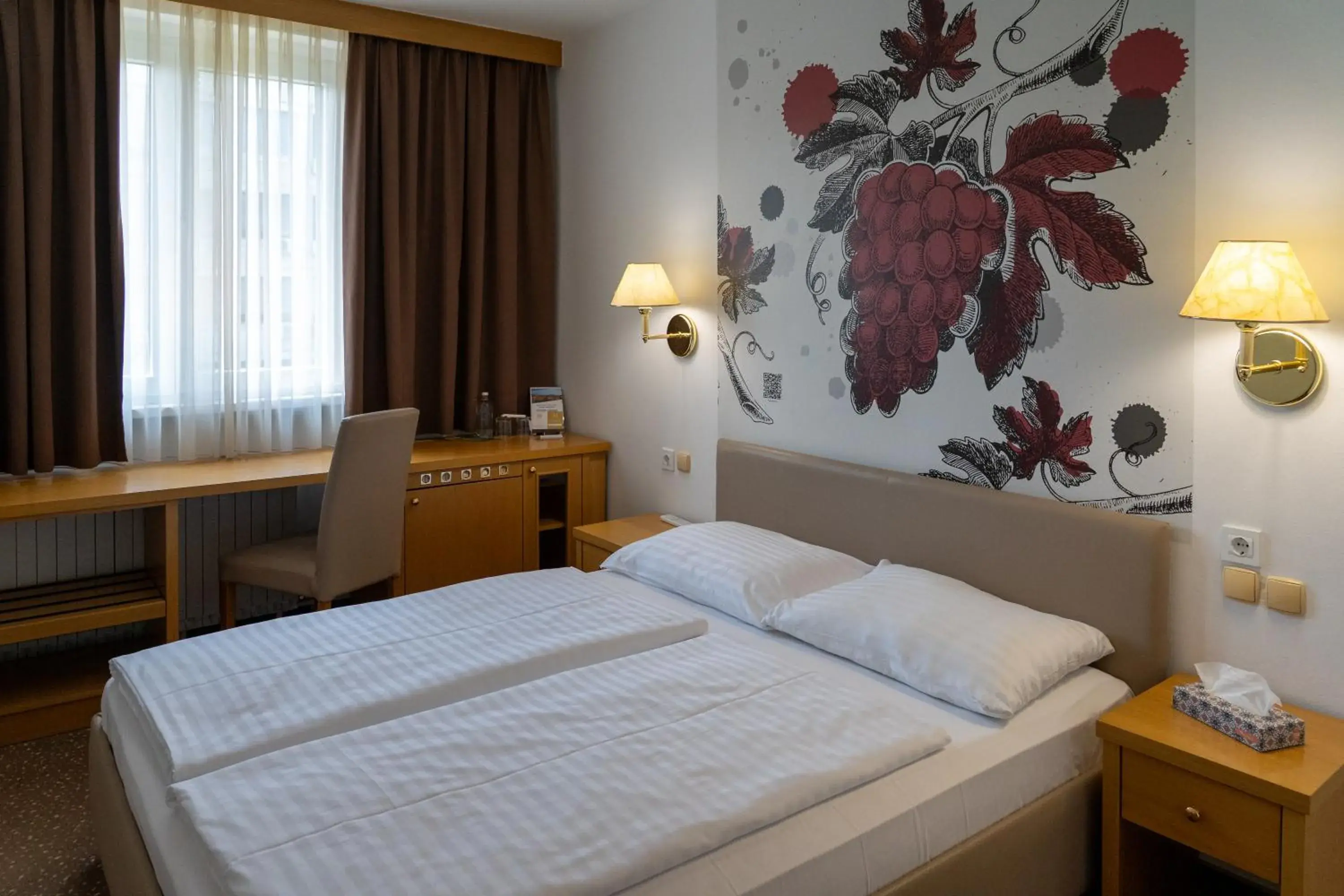 Standard Double or Twin Room in Hotel Piramida Standard Double or Twin Room in Hotel Piramida