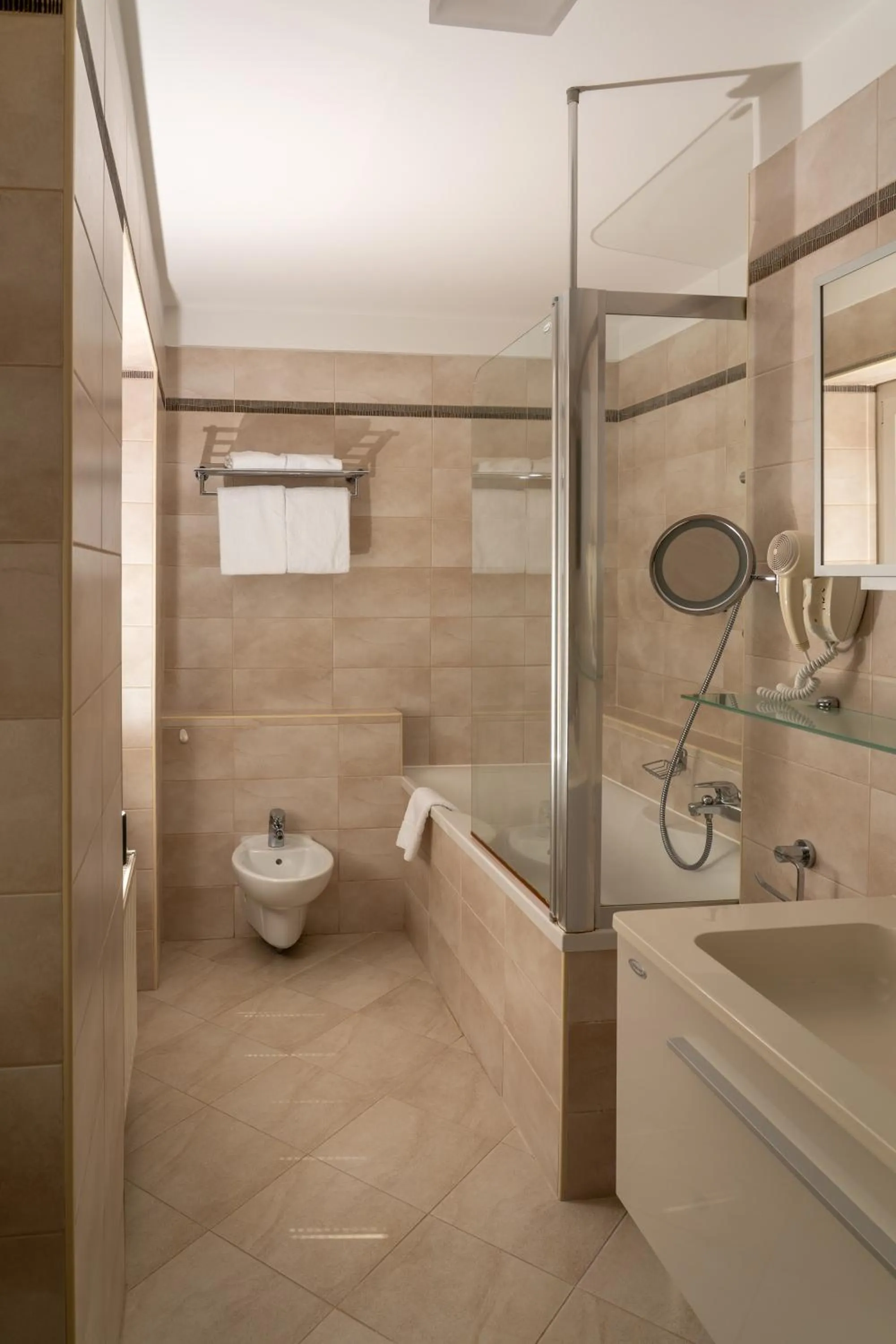 Bathroom in Hotel Piramida