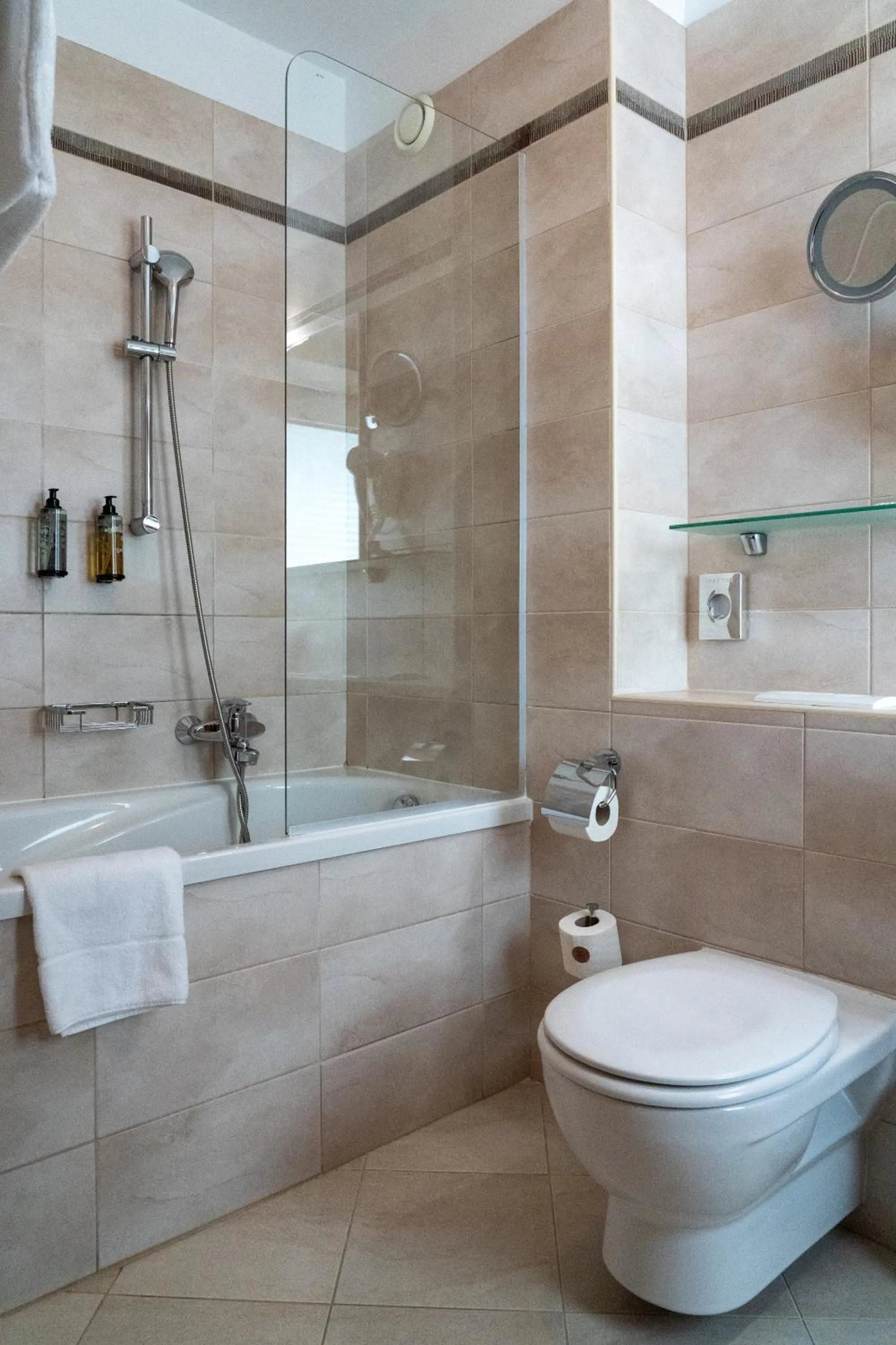 Bathroom in Hotel Piramida