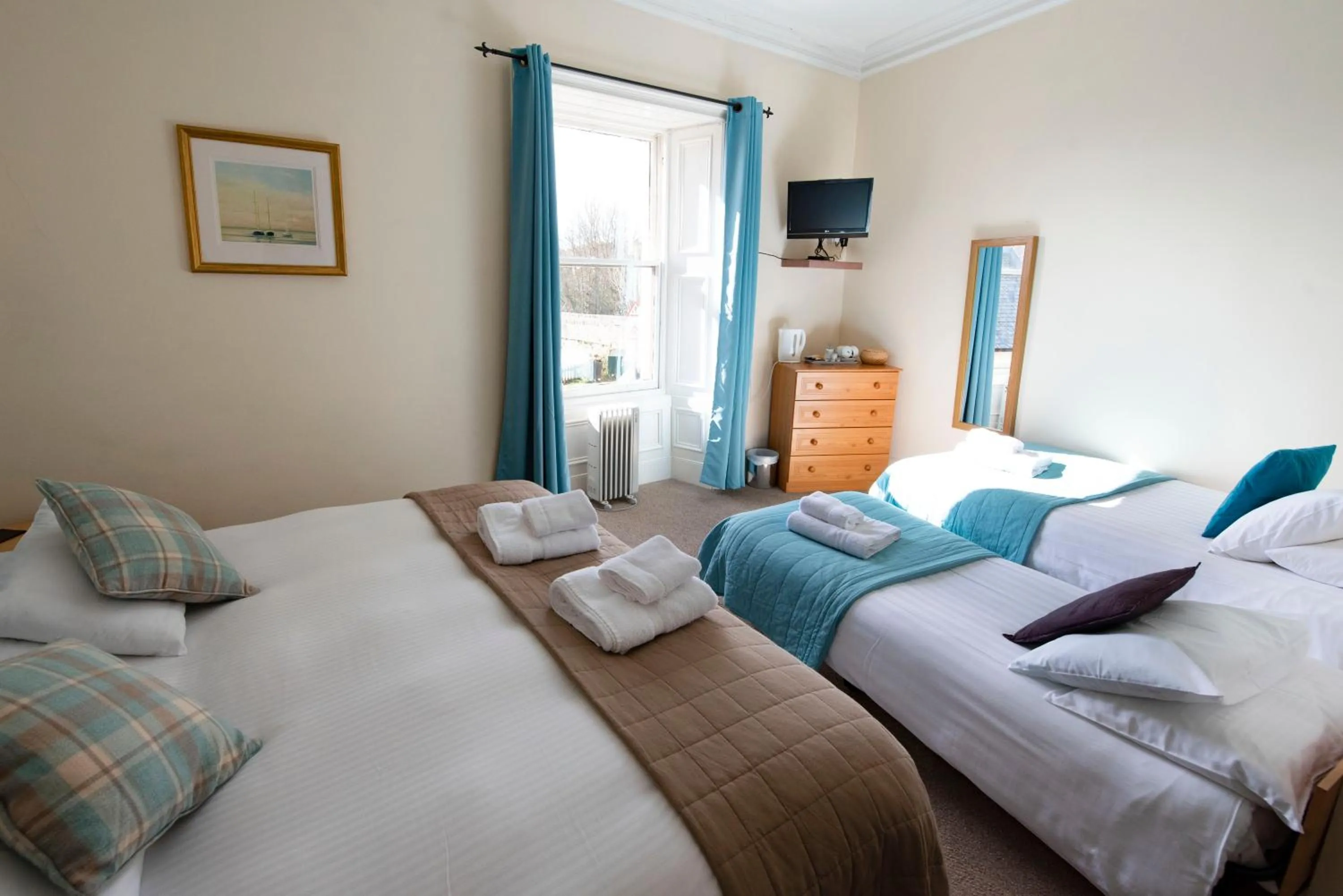 Bed in The Kirkmichael Hotel