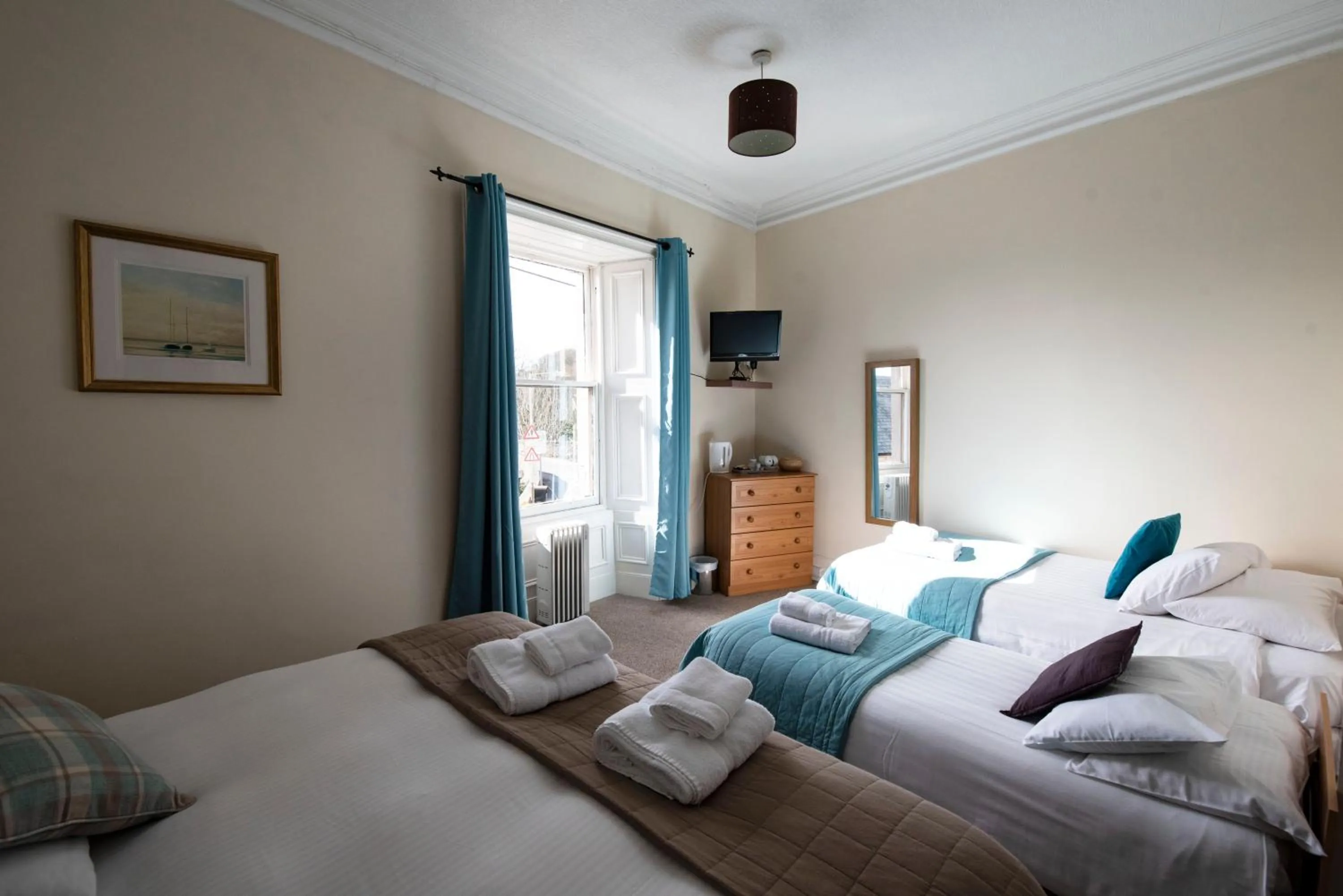 Bed in The Kirkmichael Hotel