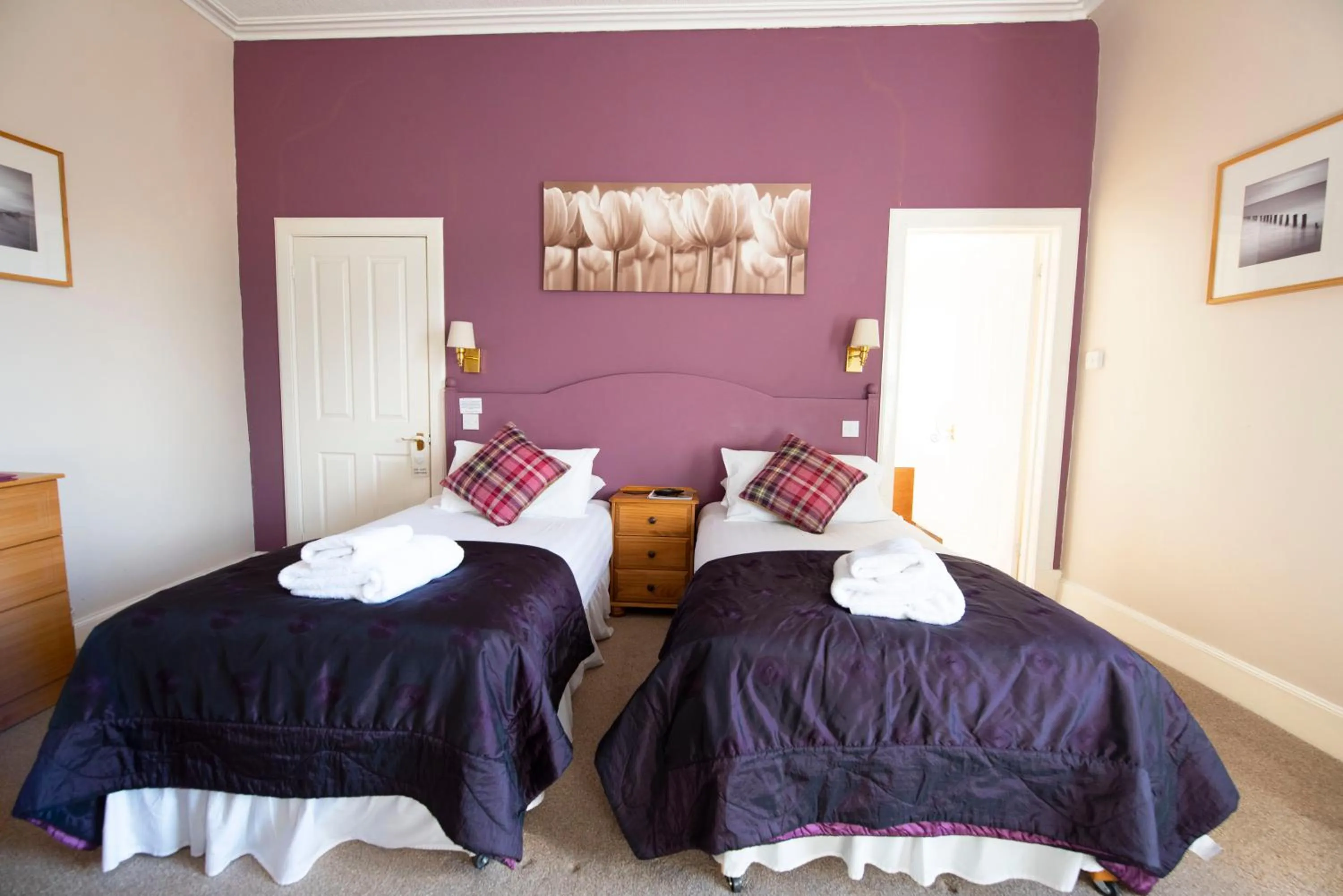 Bed in The Kirkmichael Hotel