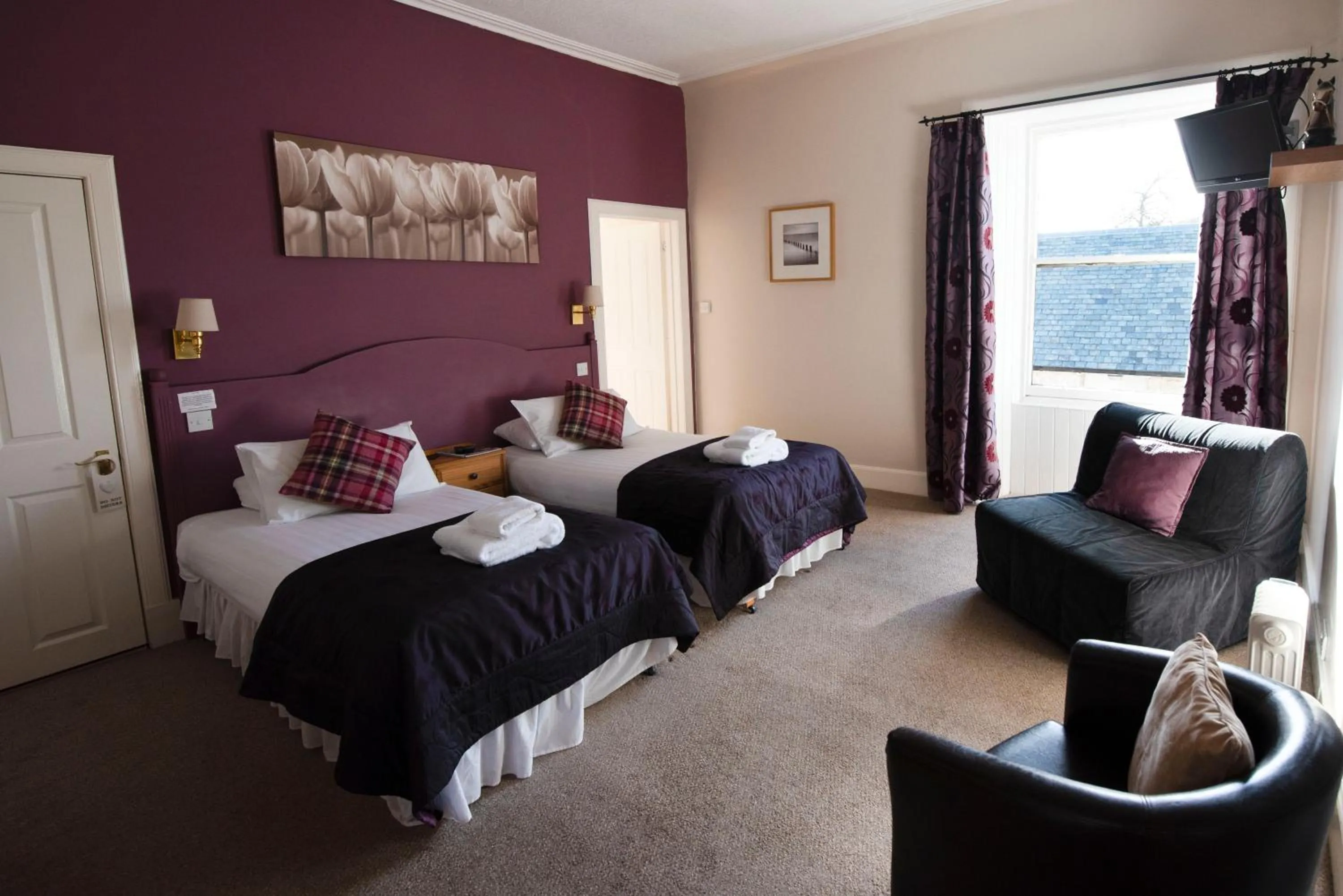 Bed in The Kirkmichael Hotel