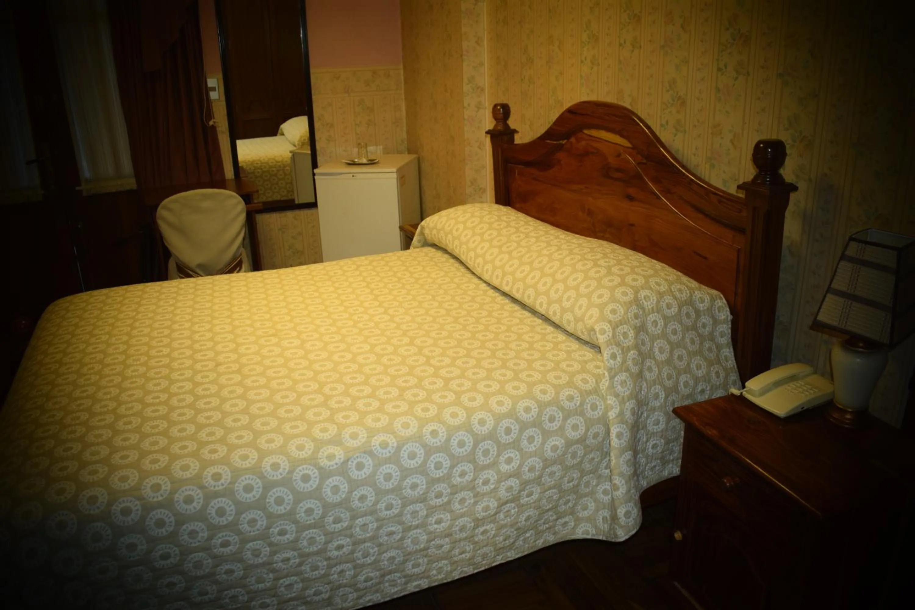 Bed in Capital Plaza Hotel