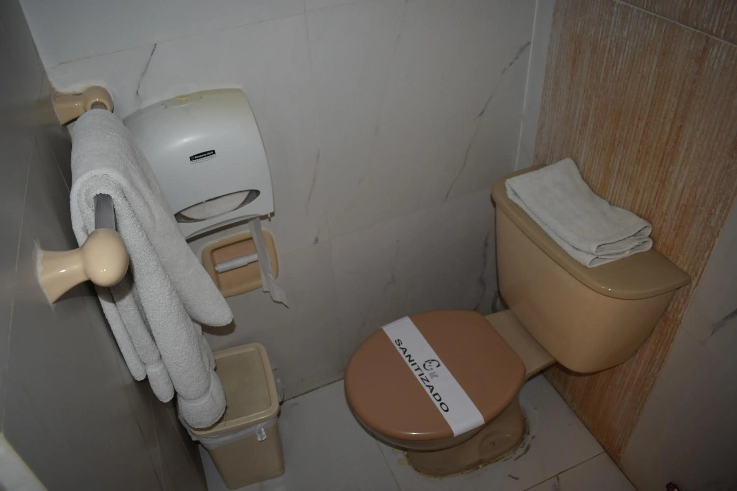 Bathroom in Capital Plaza Hotel