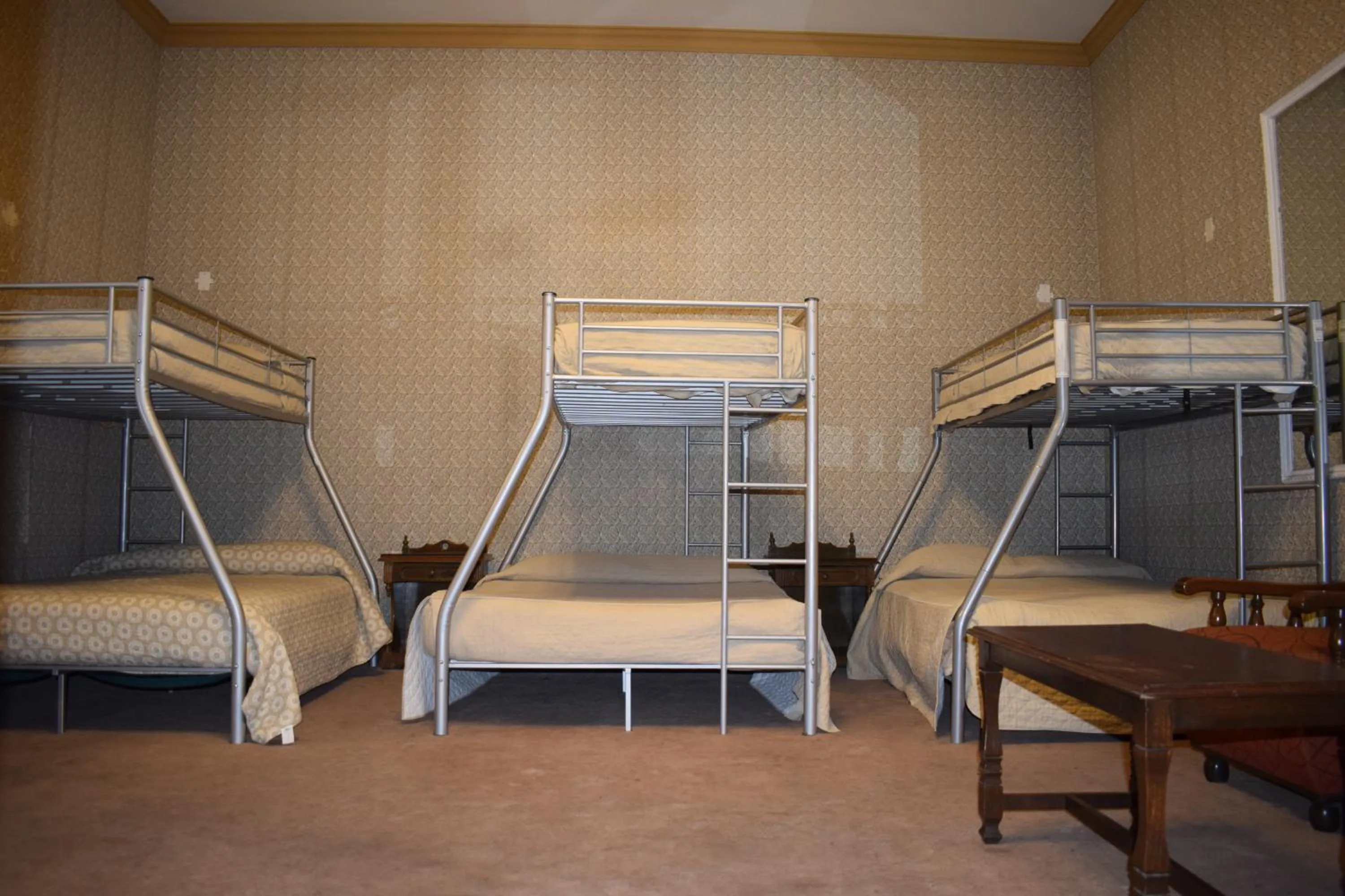 Bed in Capital Plaza Hotel