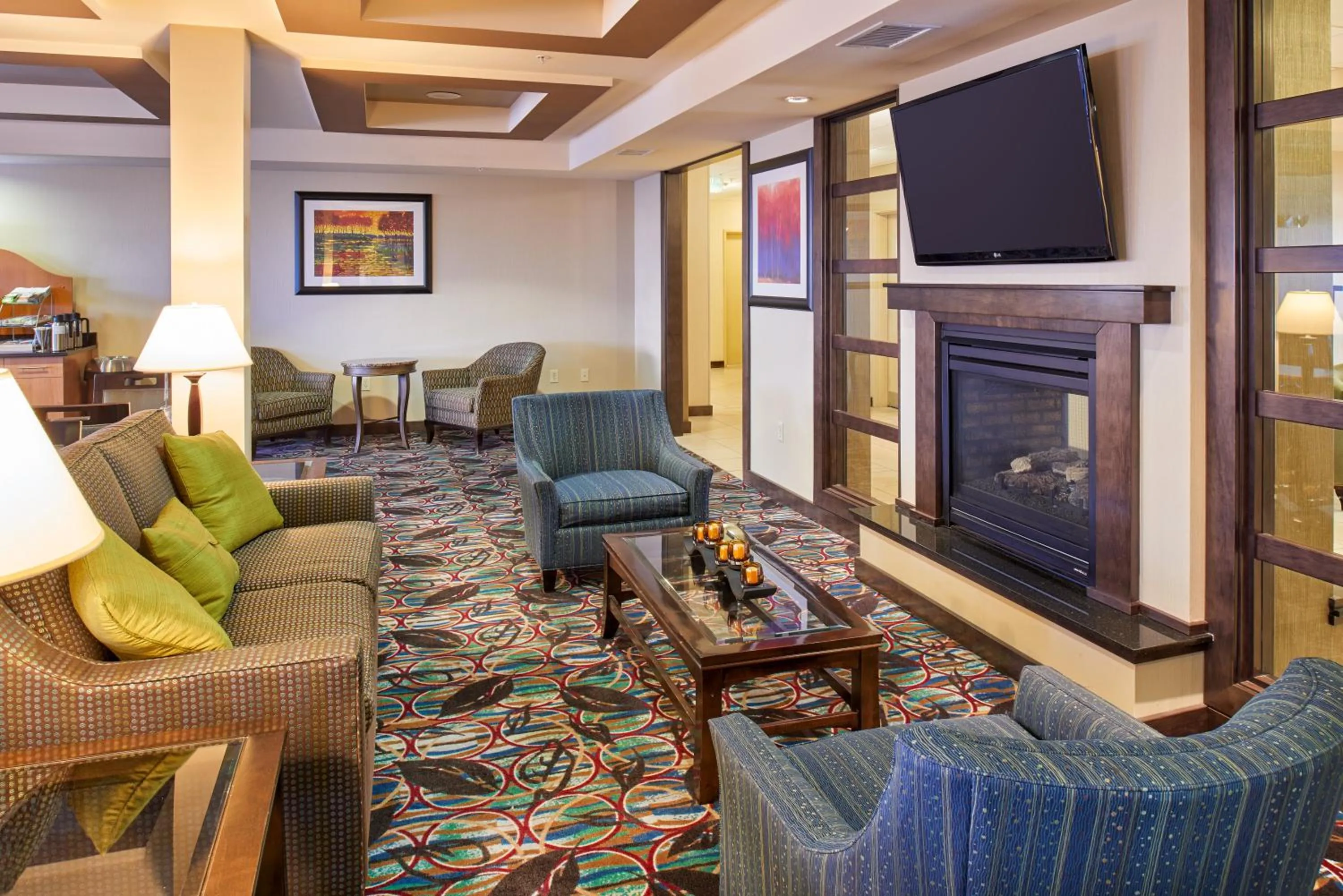 Lobby or reception in Holiday Inn Express & Suites El Paso Airport by IHG