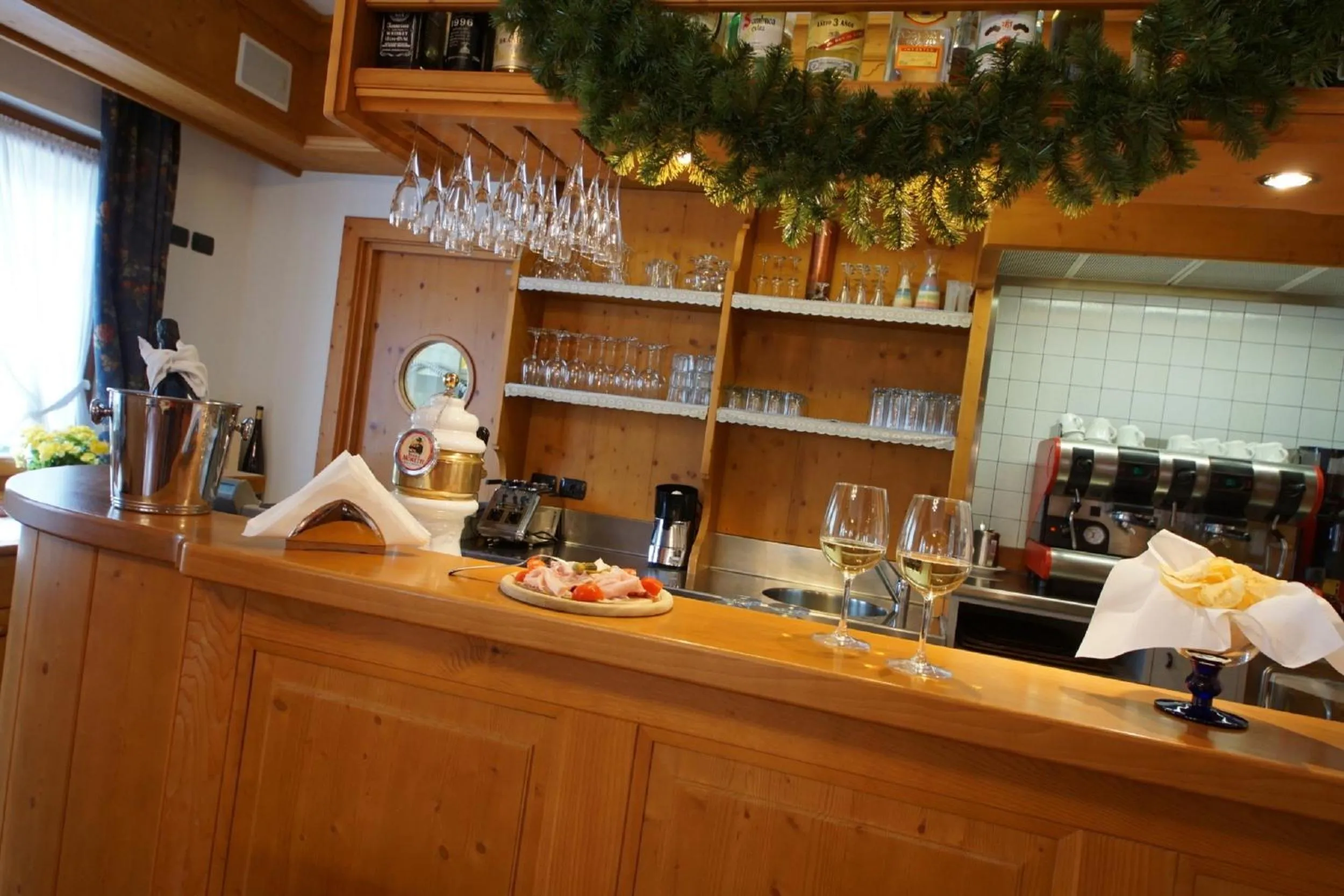 Alcoholic drinks in Residence Baita Antlia