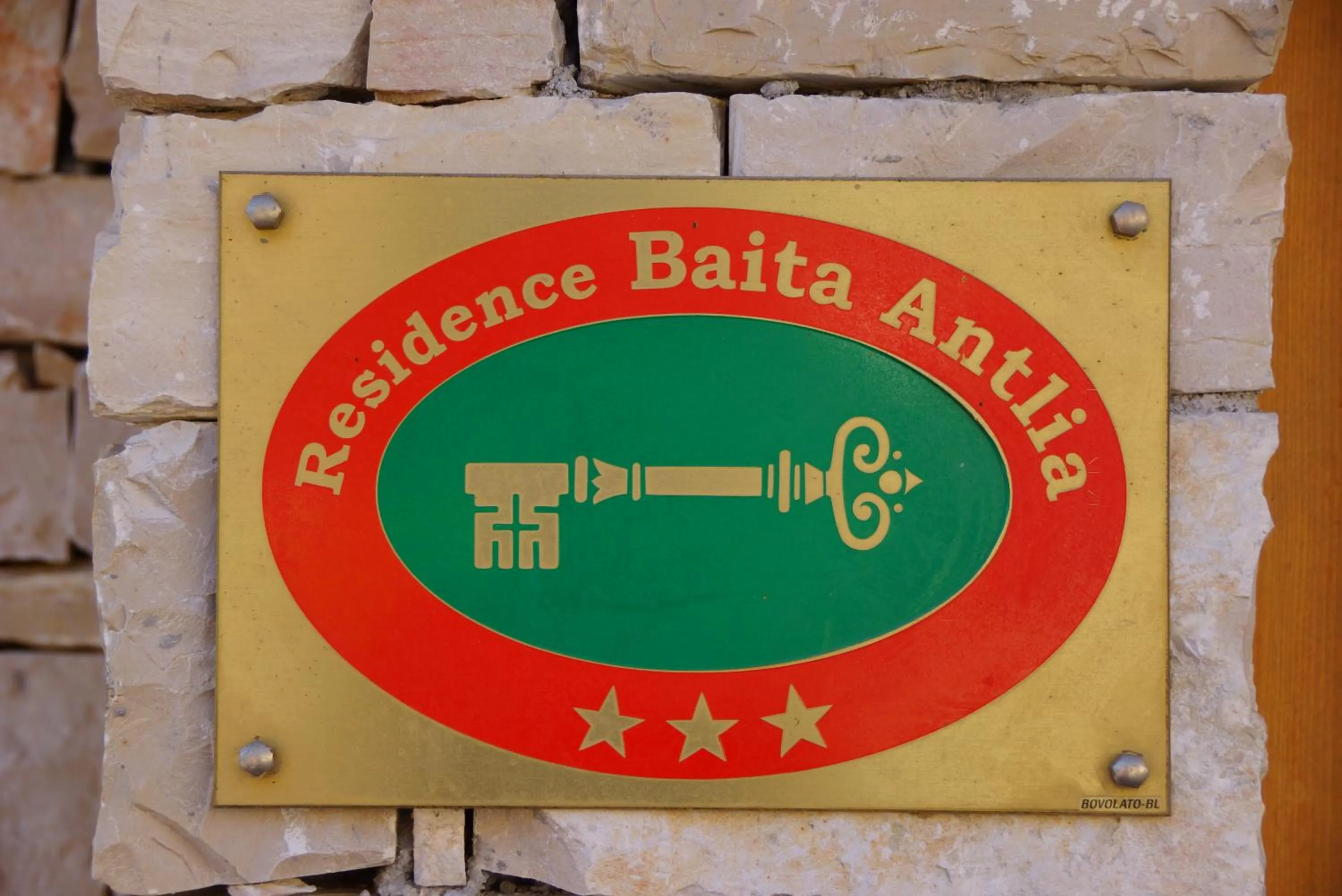 Decorative detail in Residence Baita Antlia