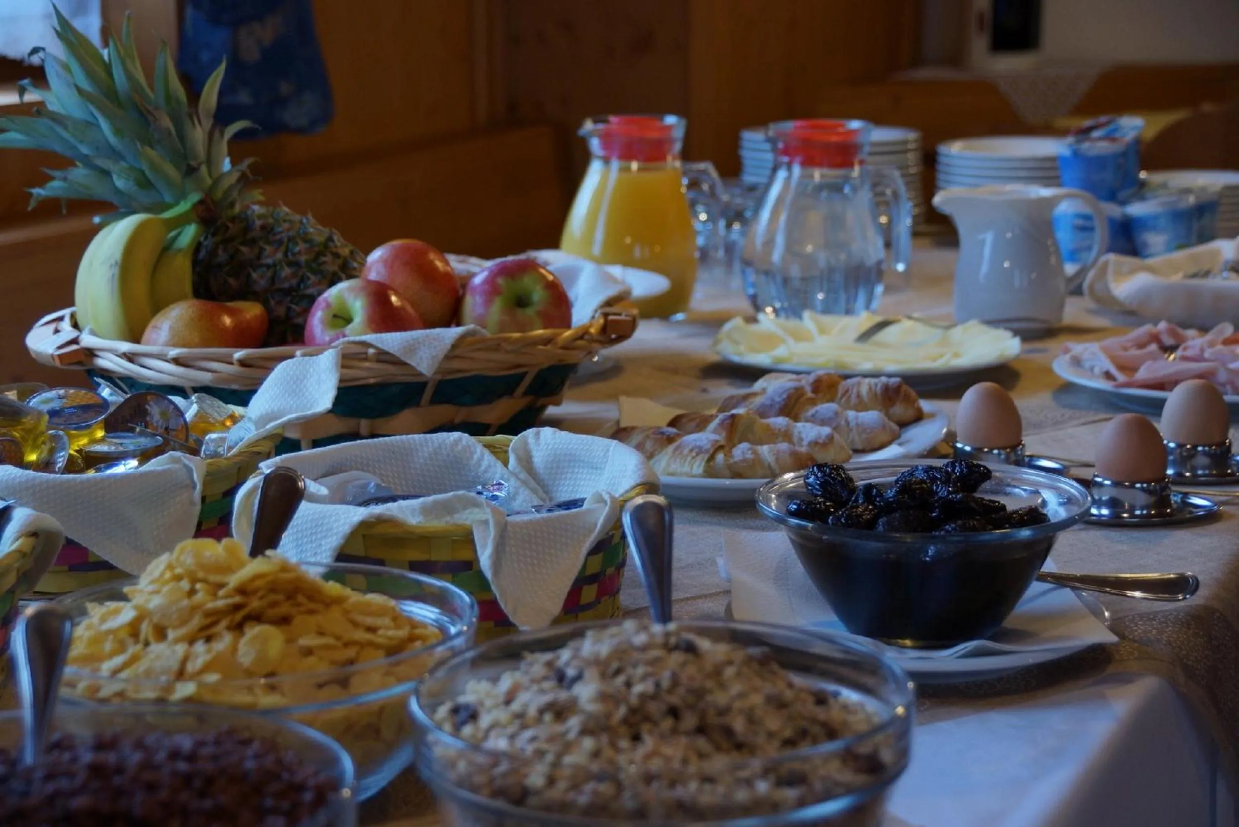 Buffet breakfast in Residence Baita Antlia