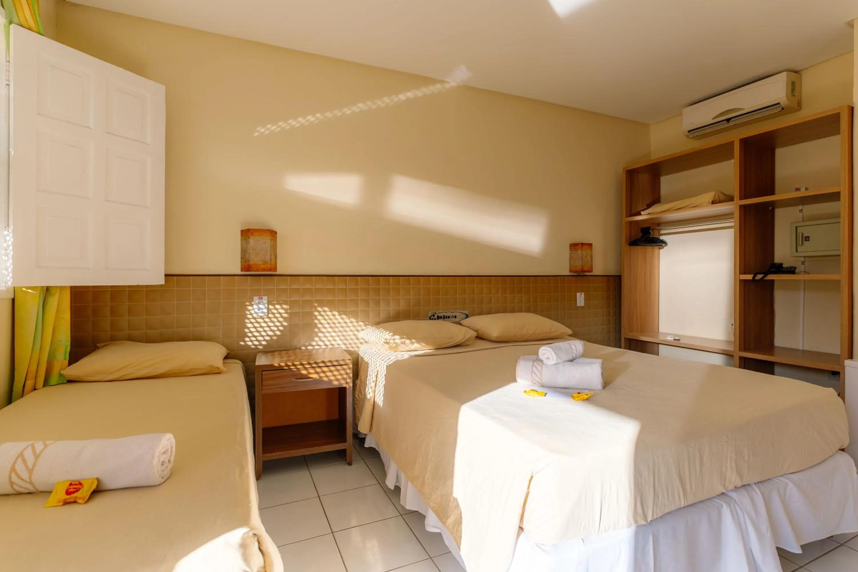 Bedroom, Bed in Rede Andrade Terra Brasil