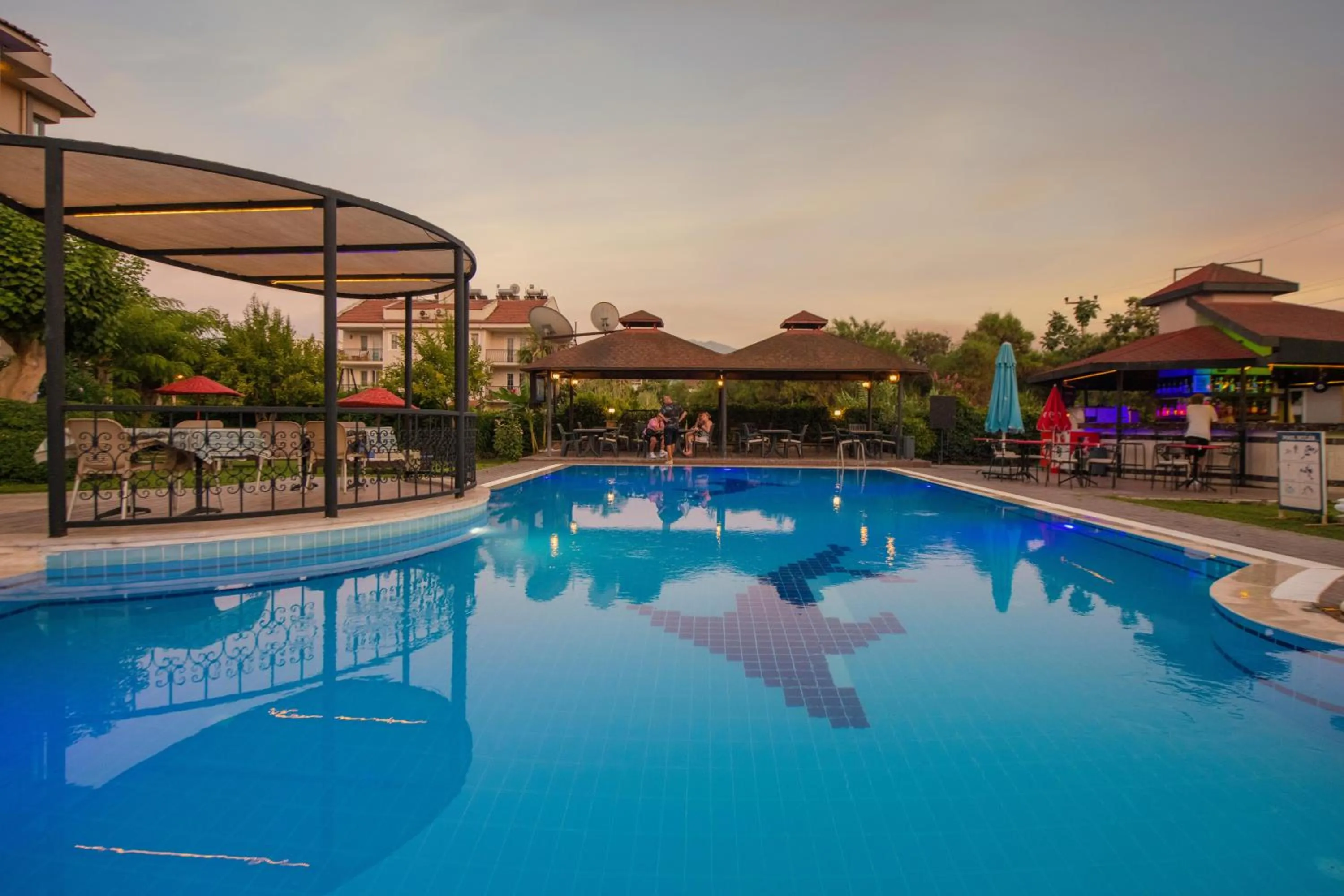 Swimming pool in Golden Moon Hotel