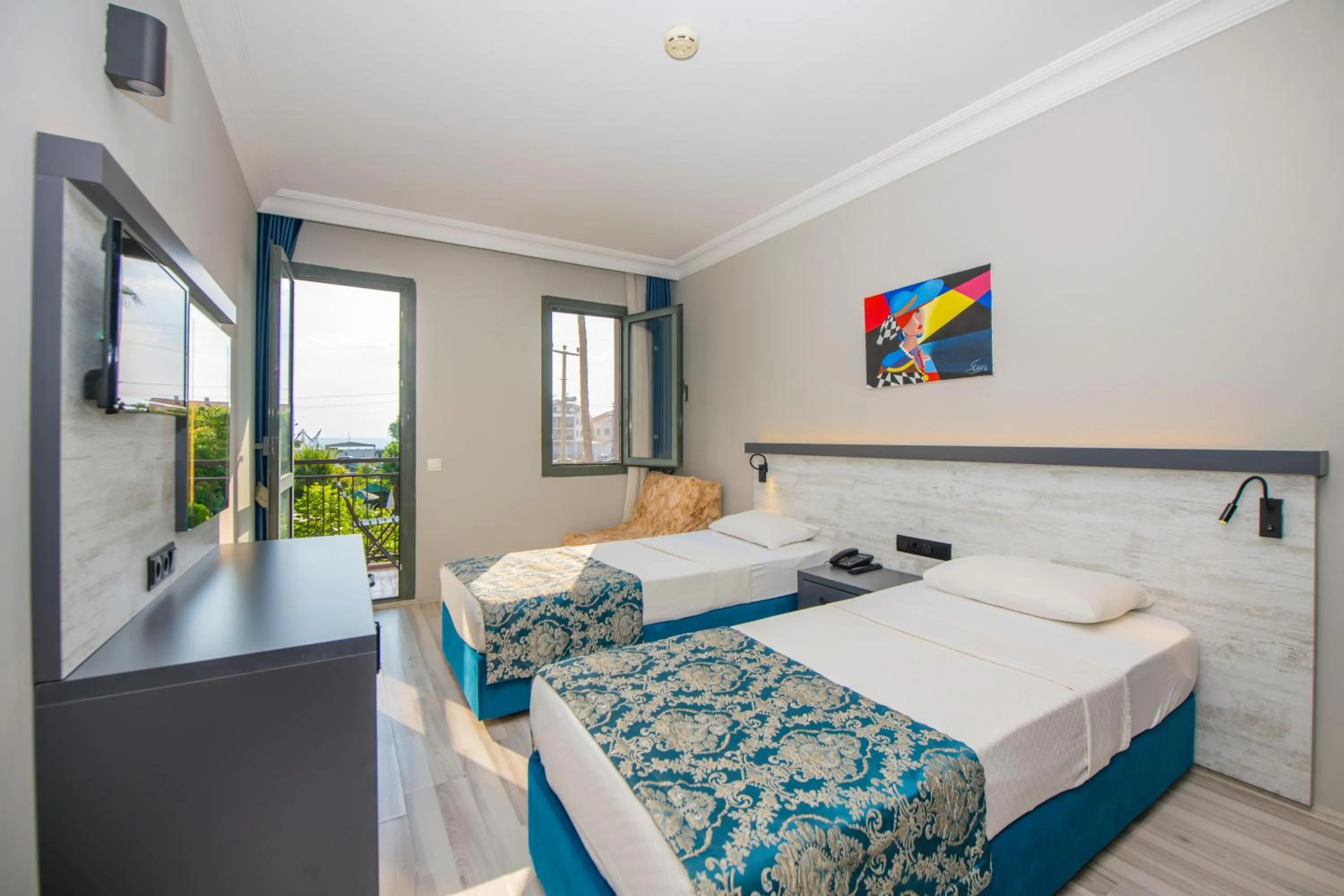 Photo of the whole room in Golden Moon Hotel