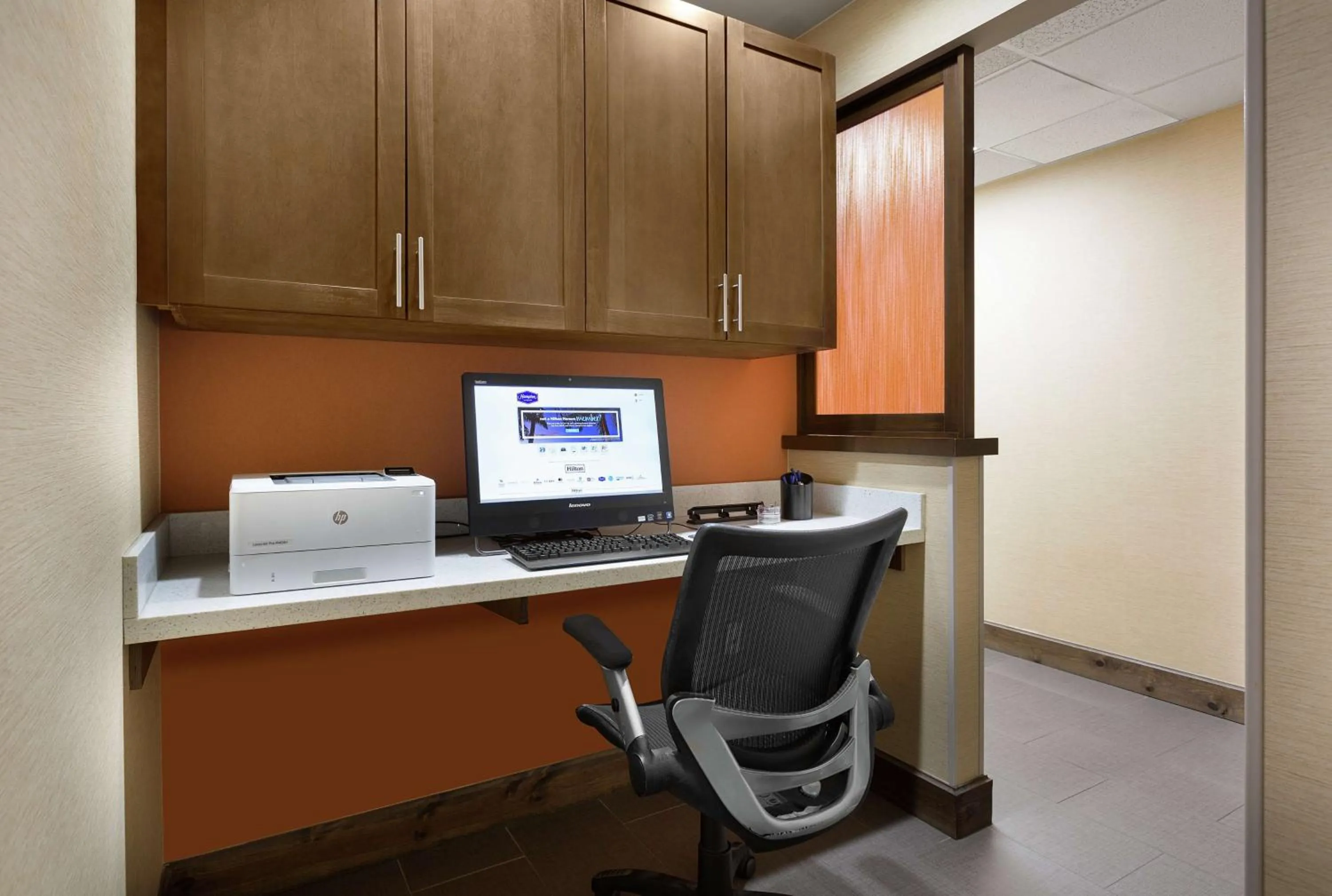 Business facilities in Hampton Inn Greenville/Travelers Rest