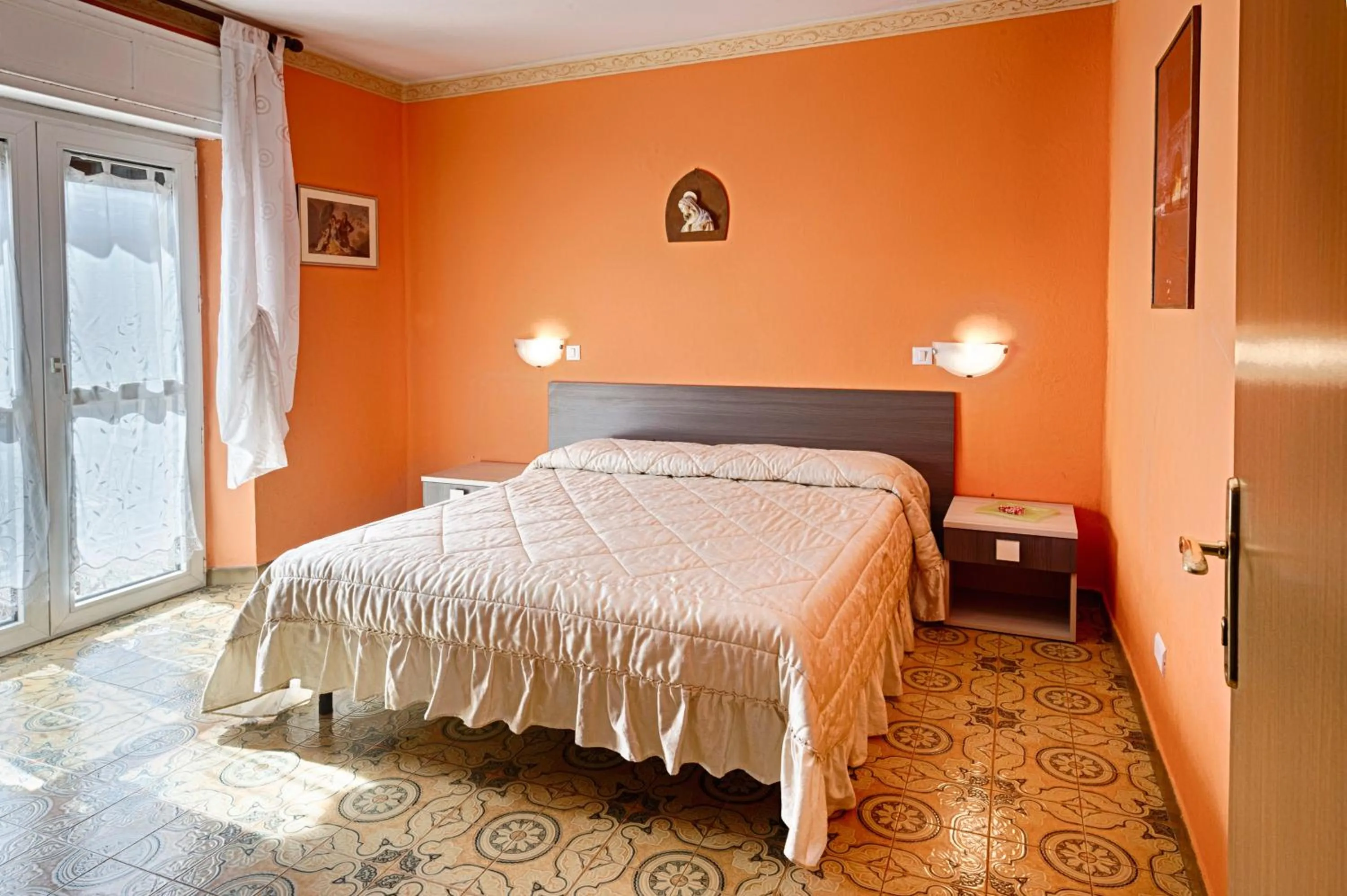 Bed in Albergo Mancuso del Voison