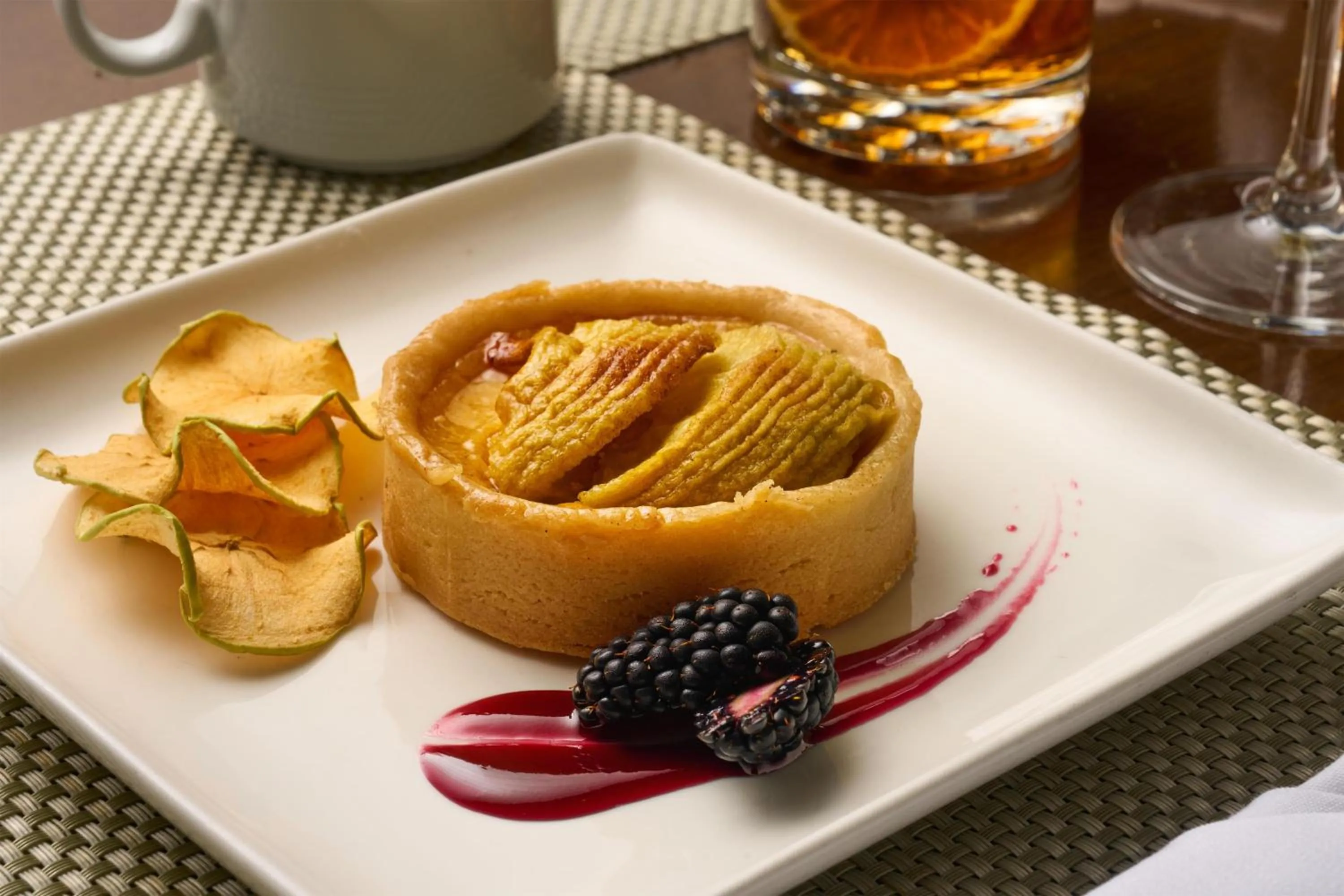 Dining area in Hilton Washington DC/Rockville Hotel & Executive Meeting Center
