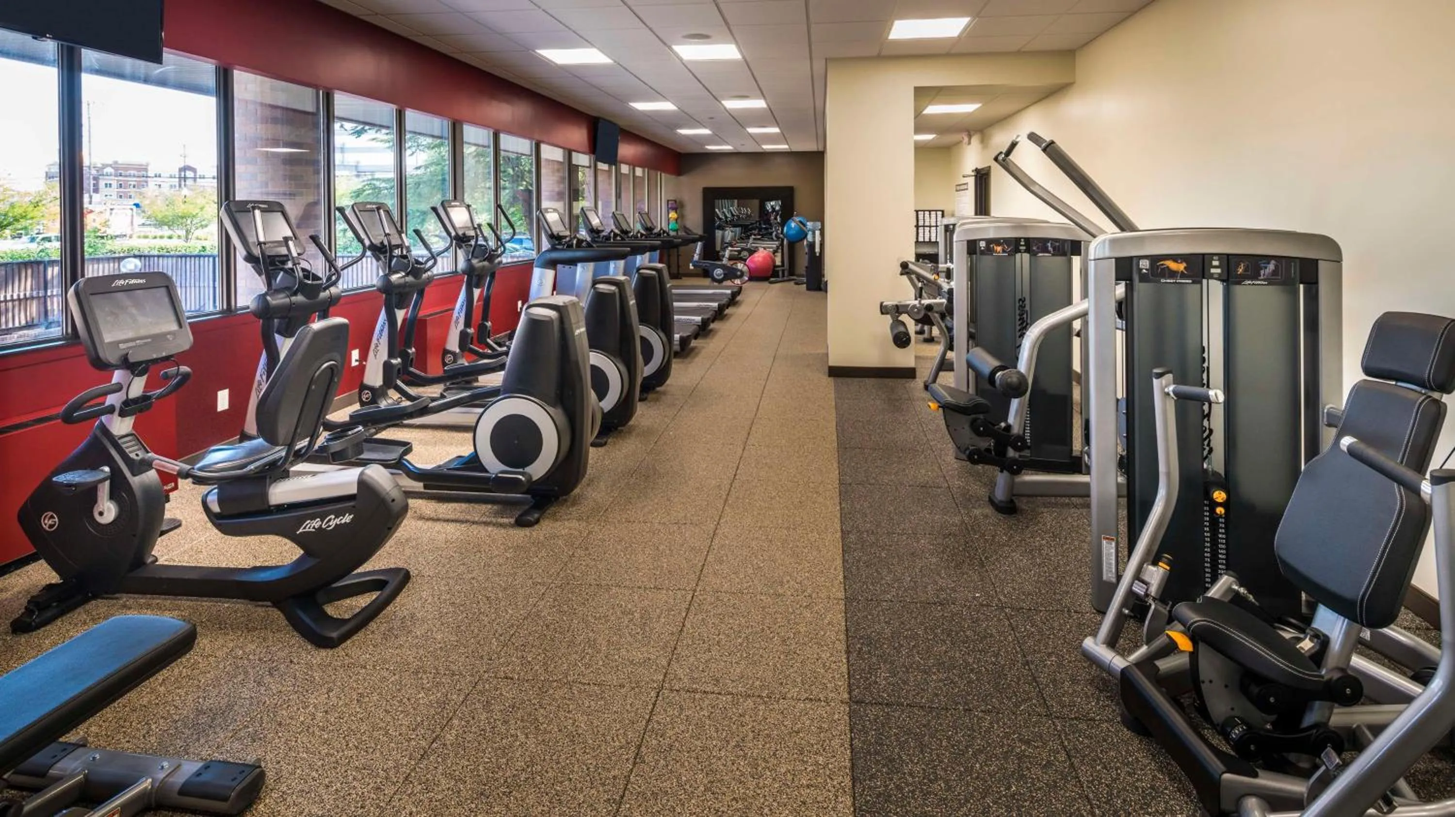 Fitness centre/facilities in Hilton Washington DC/Rockville Hotel & Executive Meeting Center