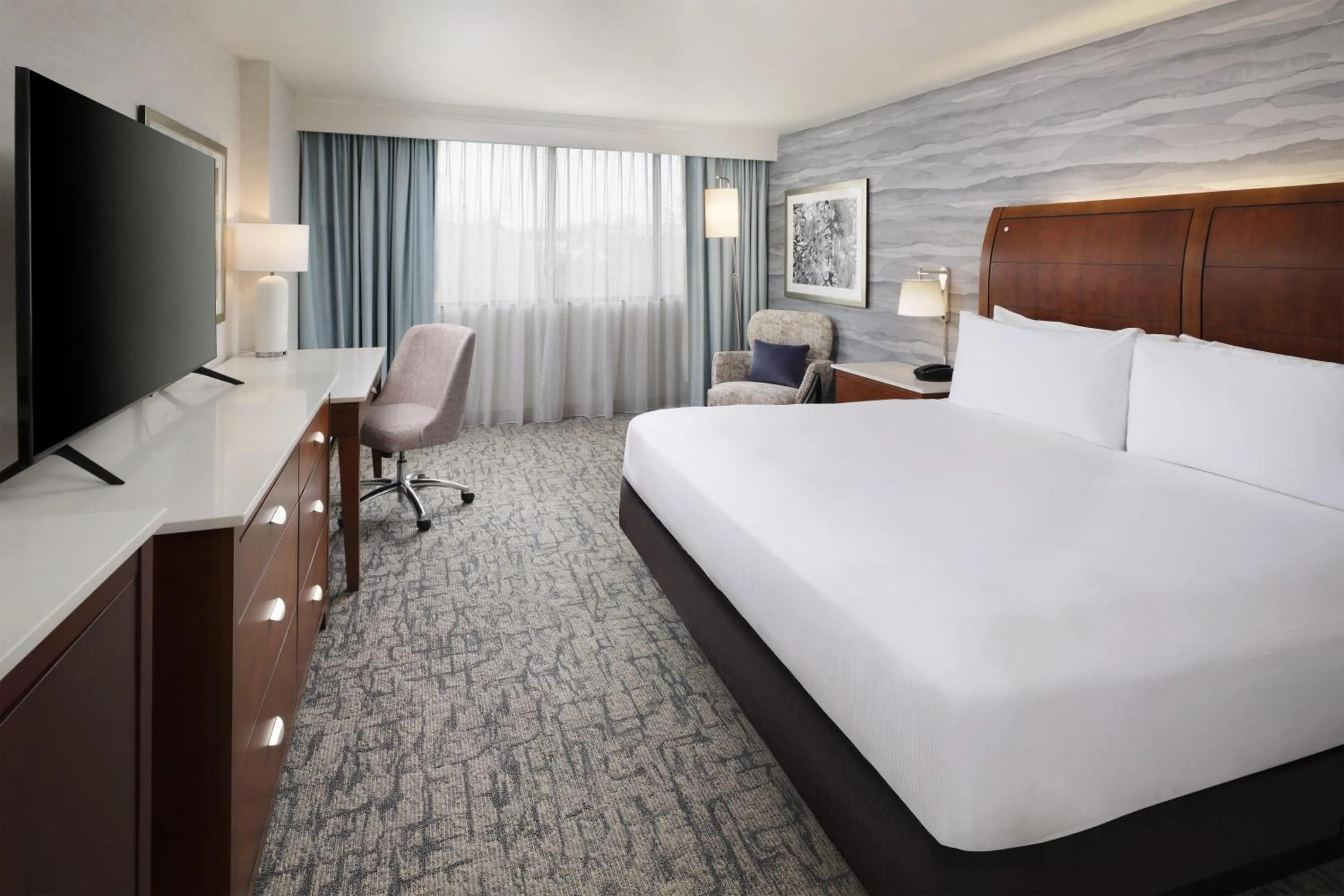 Bed in Hilton Washington DC/Rockville Hotel & Executive Meeting Center