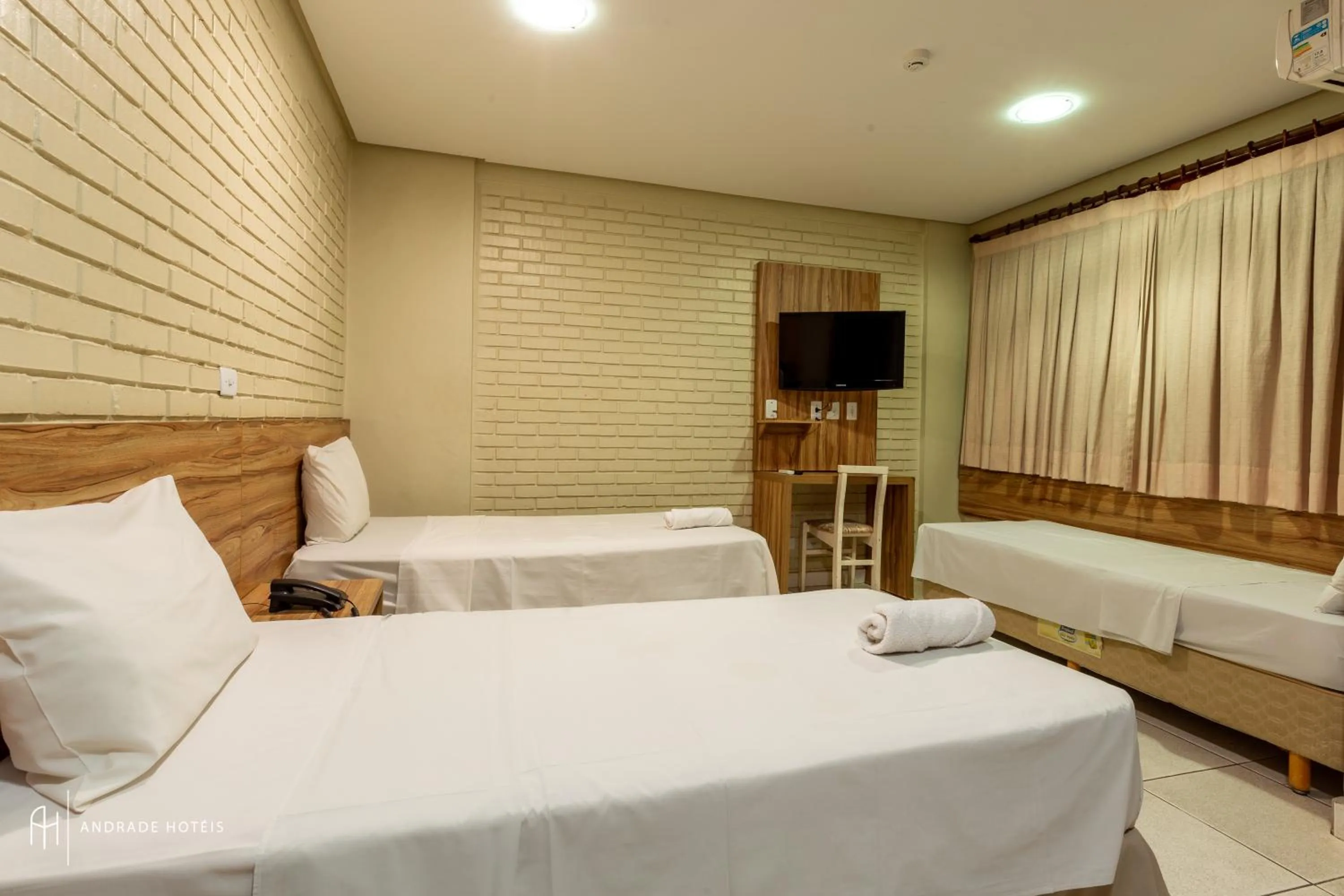 Bed in Rede Andrade Goiania Centro