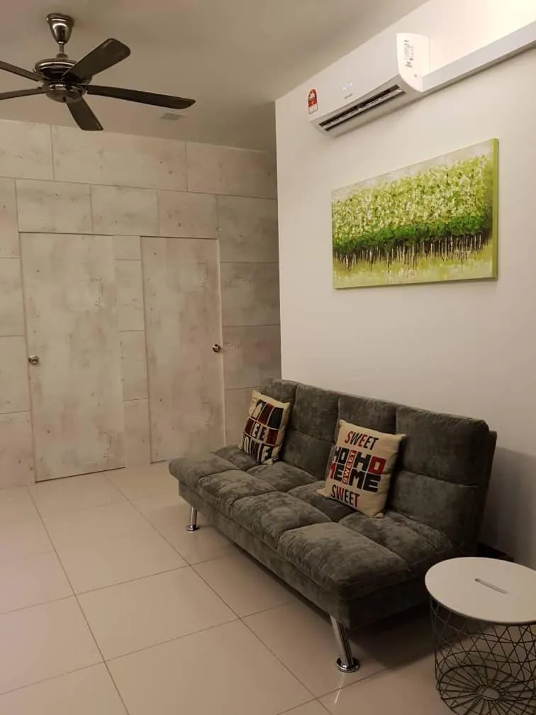 Damen Subang by Widebed