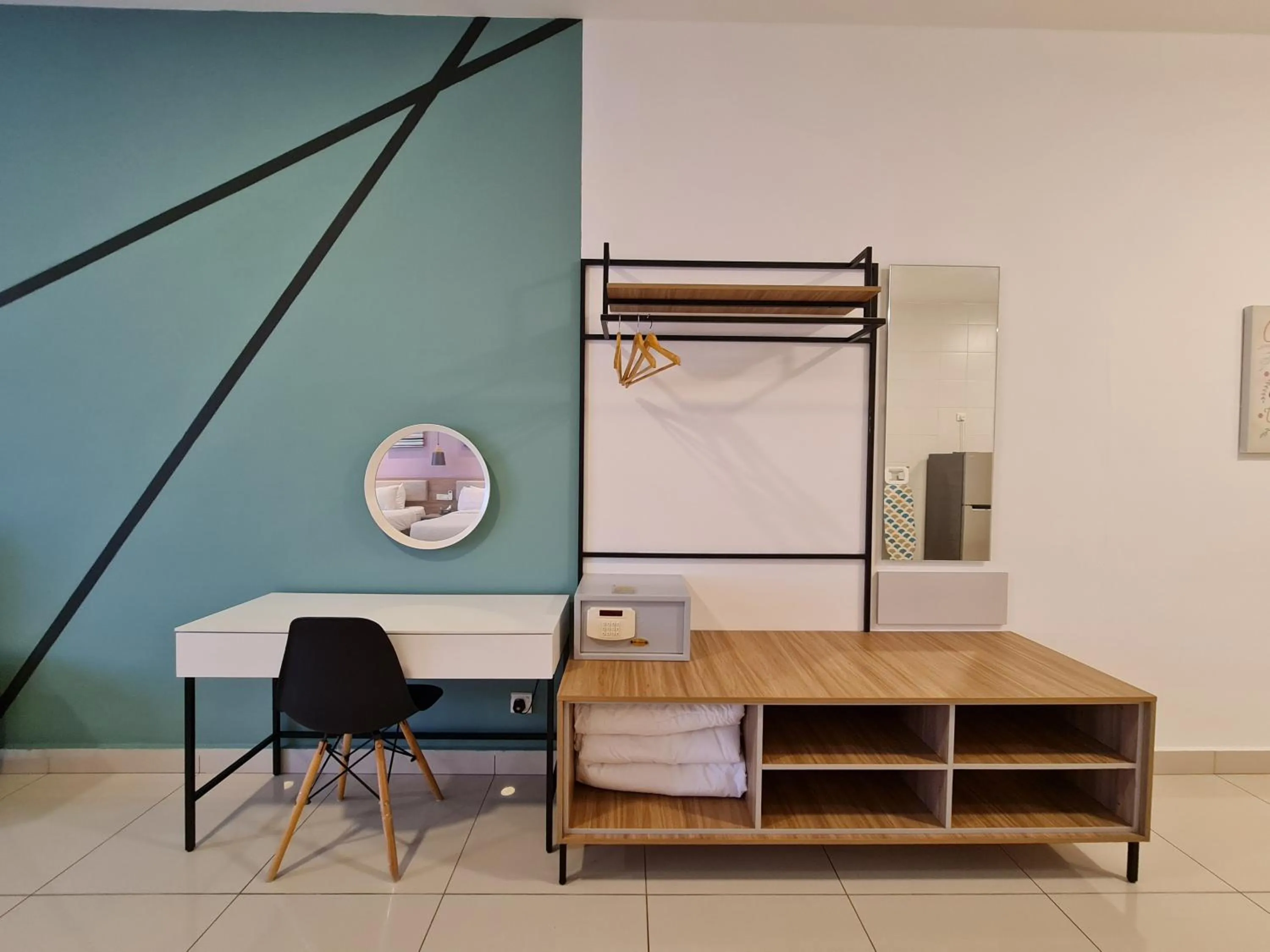 Damen Subang by Widebed