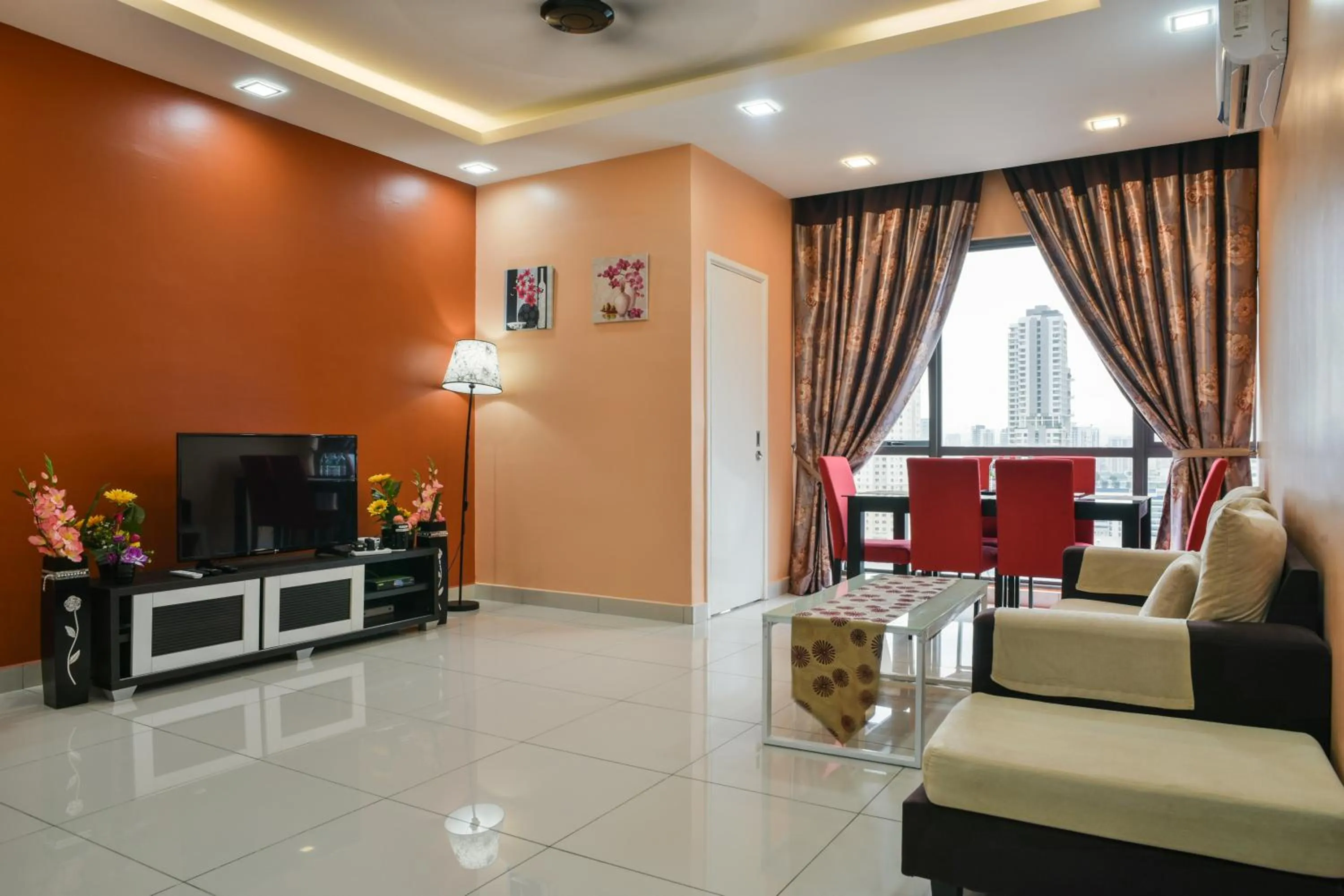 Damen Subang by Widebed