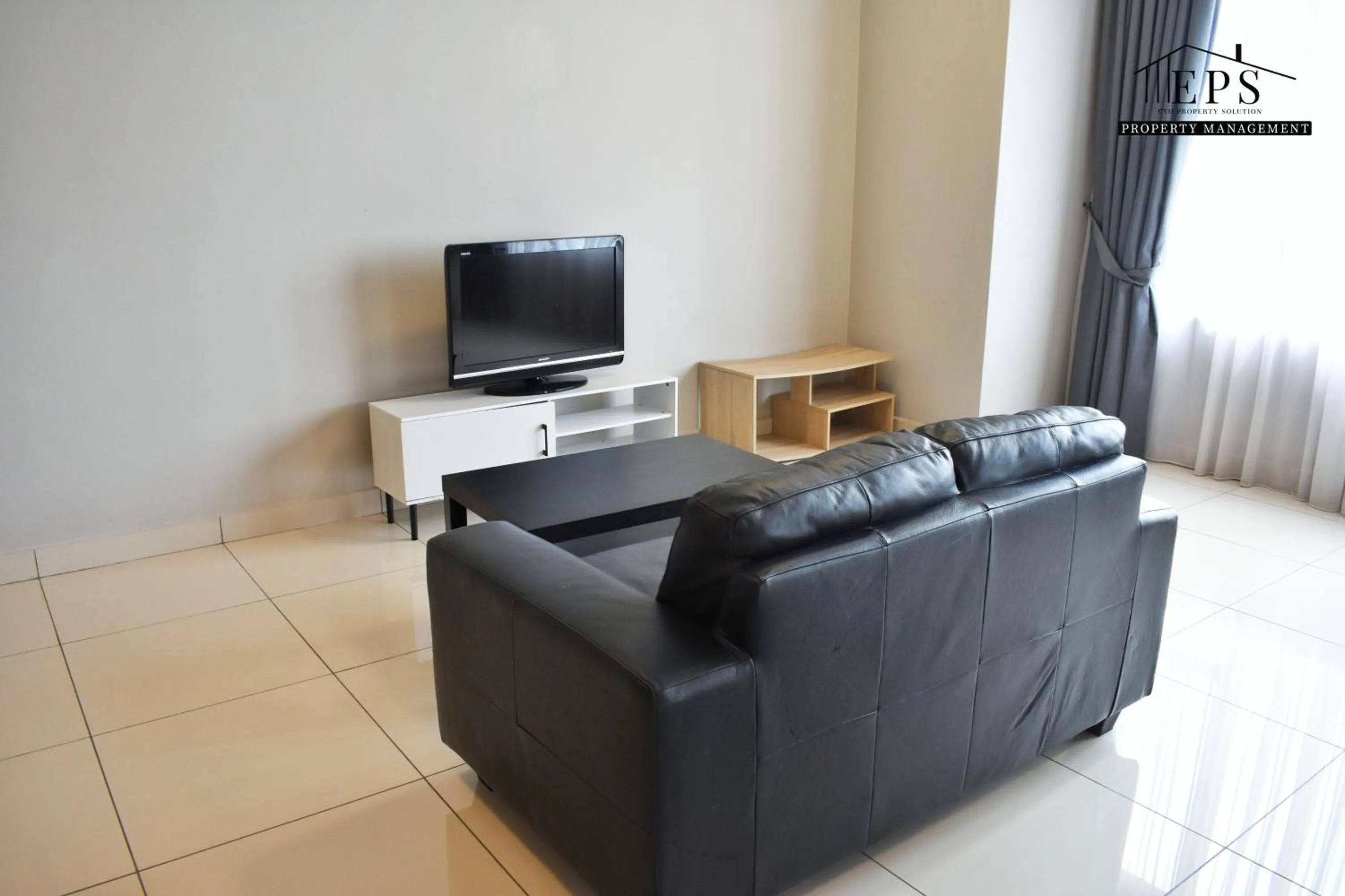 Damen Subang by Widebed